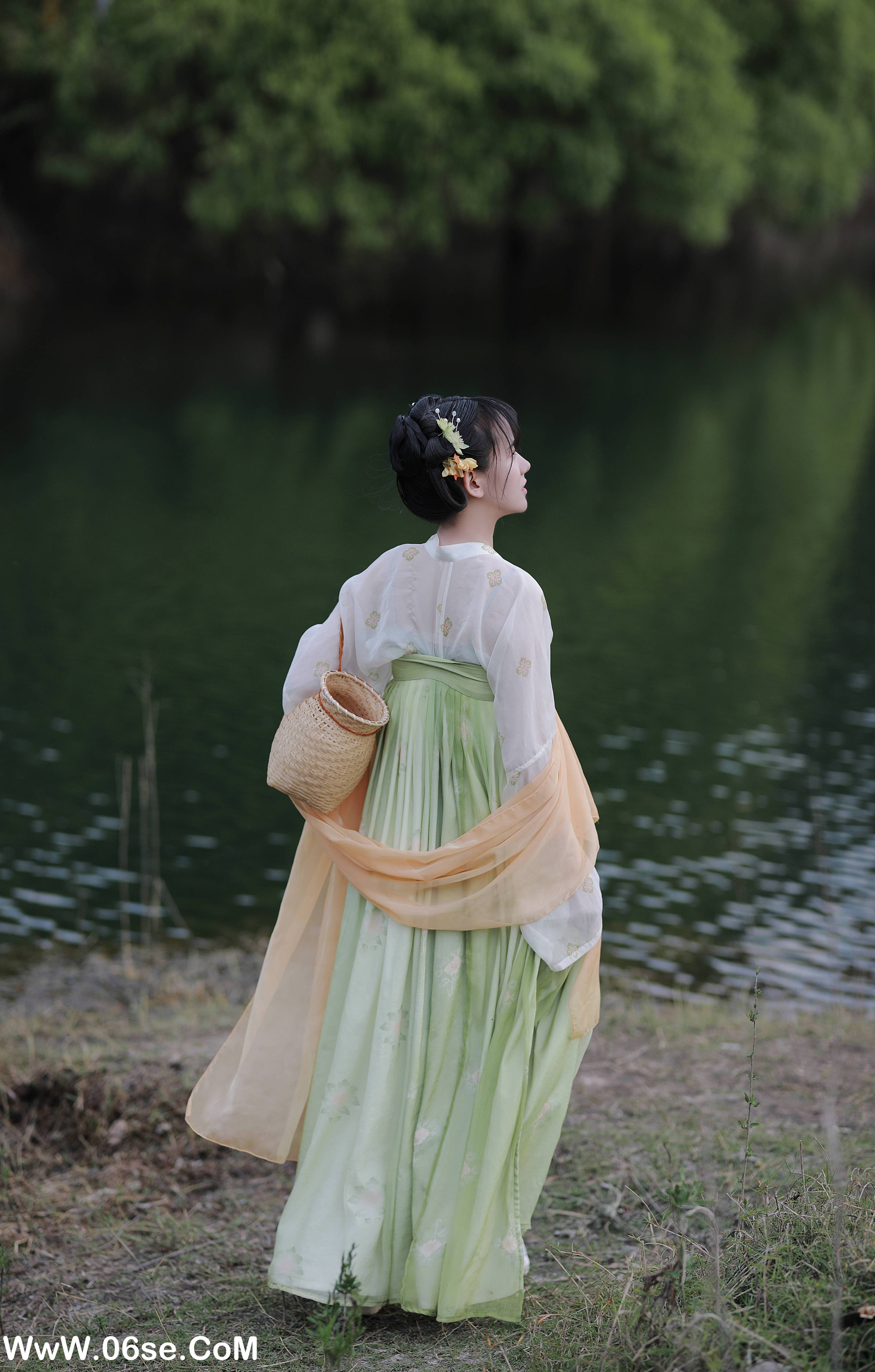 图片[22]-[YITUYU艺图语]2022.06.19 吾家有妹初长成 甜甜阑[34P-621.05MB]-六色网