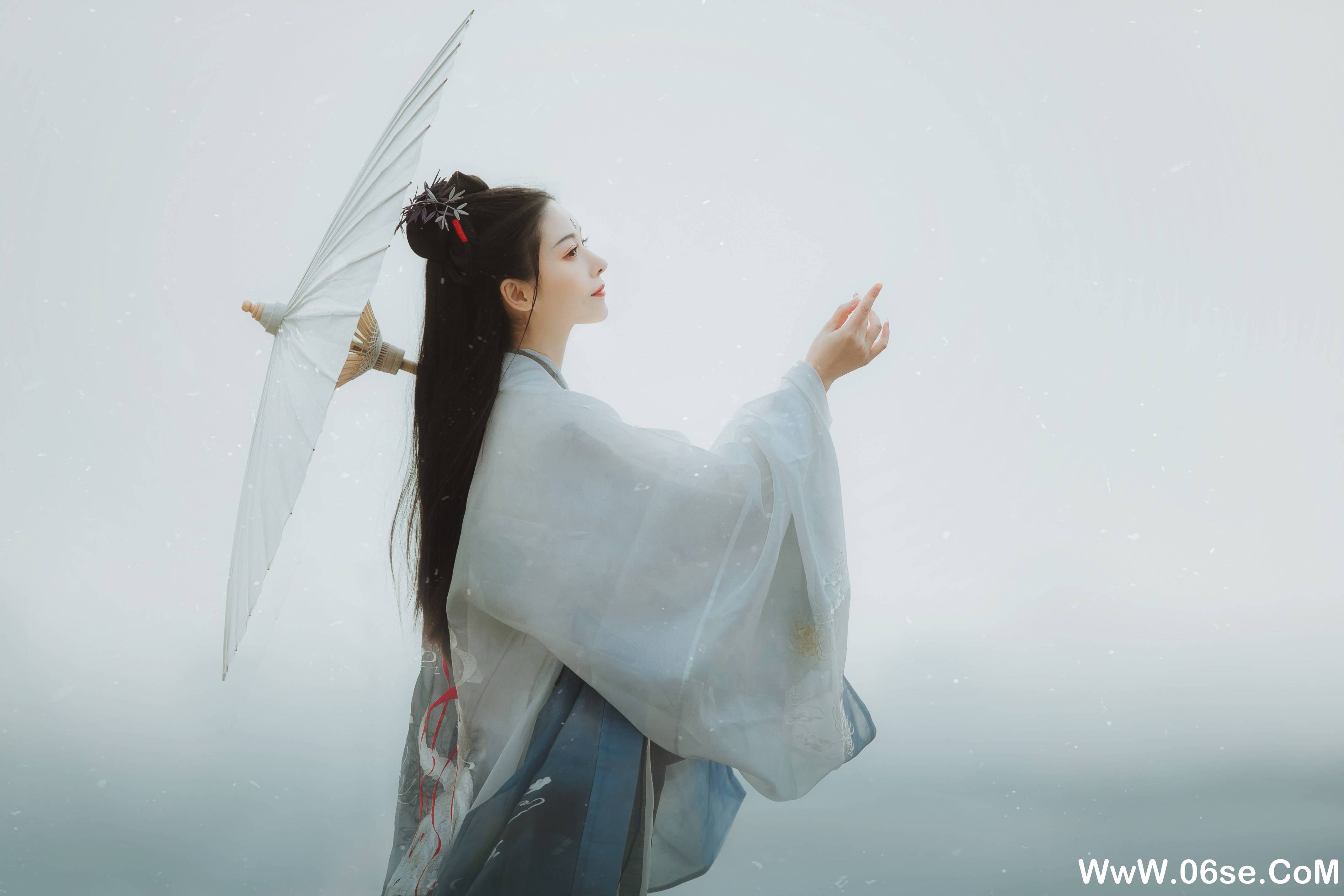 图片[18]-[YITUYU艺图语]2021.10.28 海底月 葵花花花儿[19+1P／93MB]-六色网