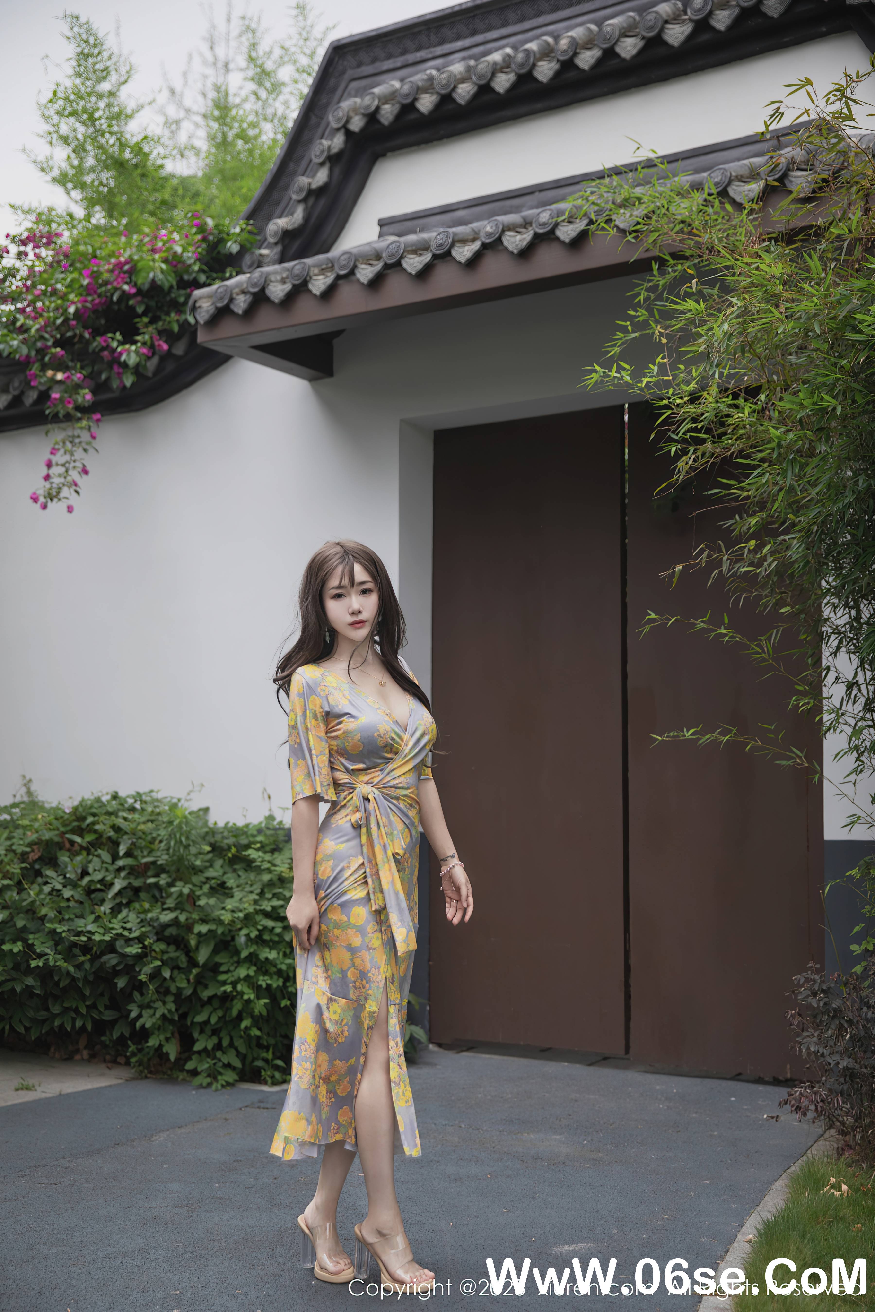 图片[29]-[XiuRen秀人网] 2023.06.20 NO.6949 严利娅Yuliya-六色网