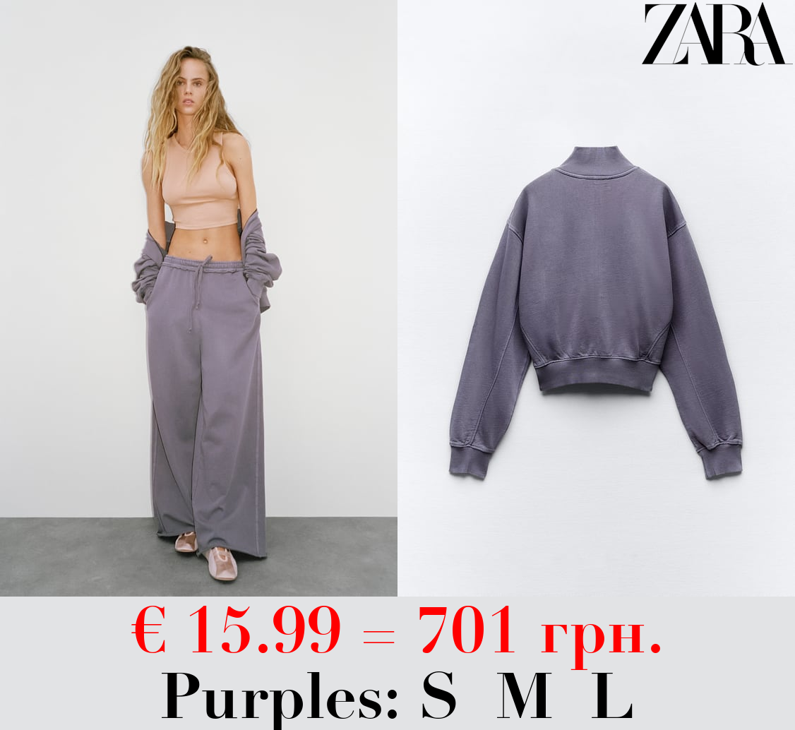 RIBBED SWEATSHIRT WITH ZIP