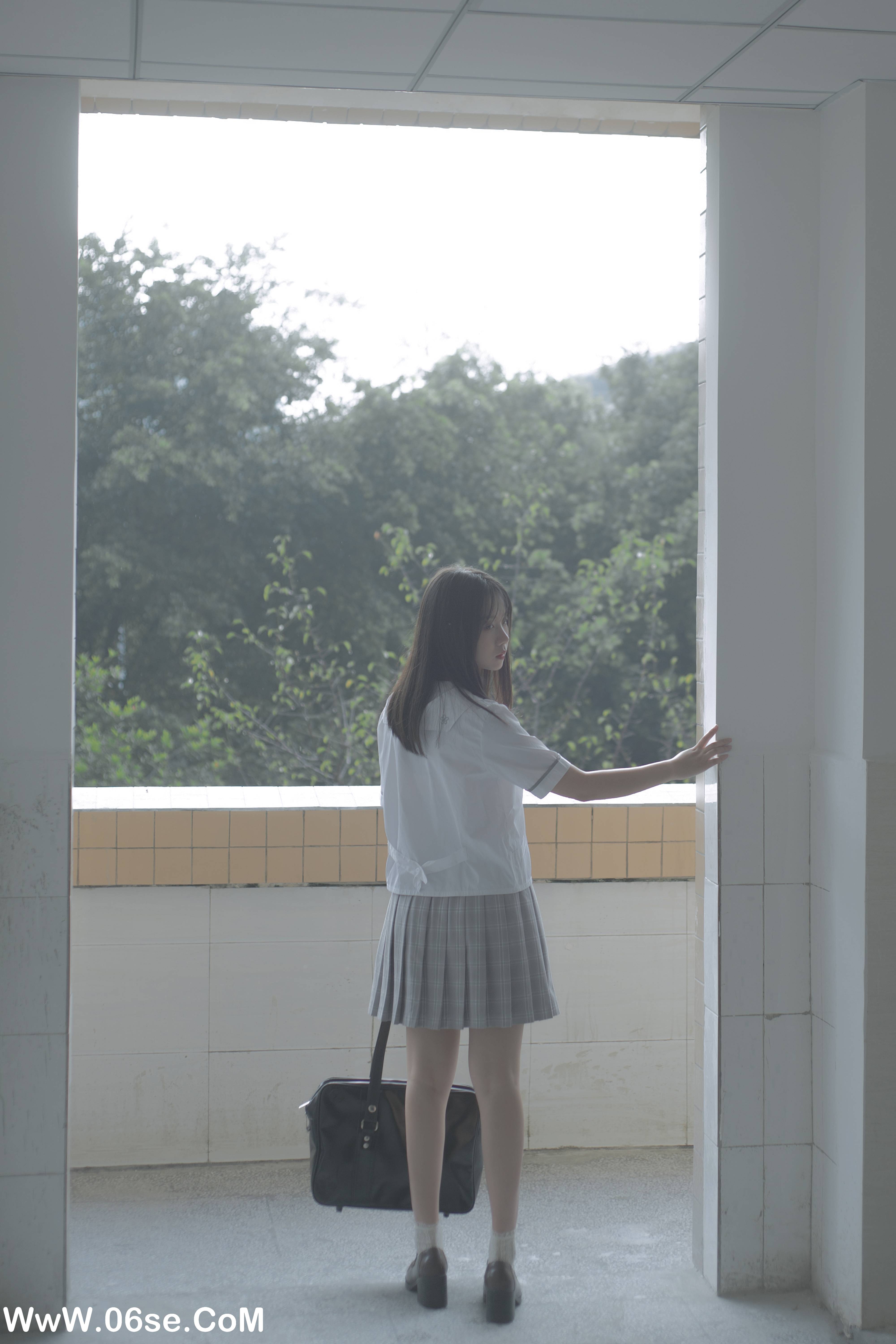 图片[10]-[YITUYU艺图语]2022.05.29 迷雾校园 紫卿[20P-109.94MB]-六色网