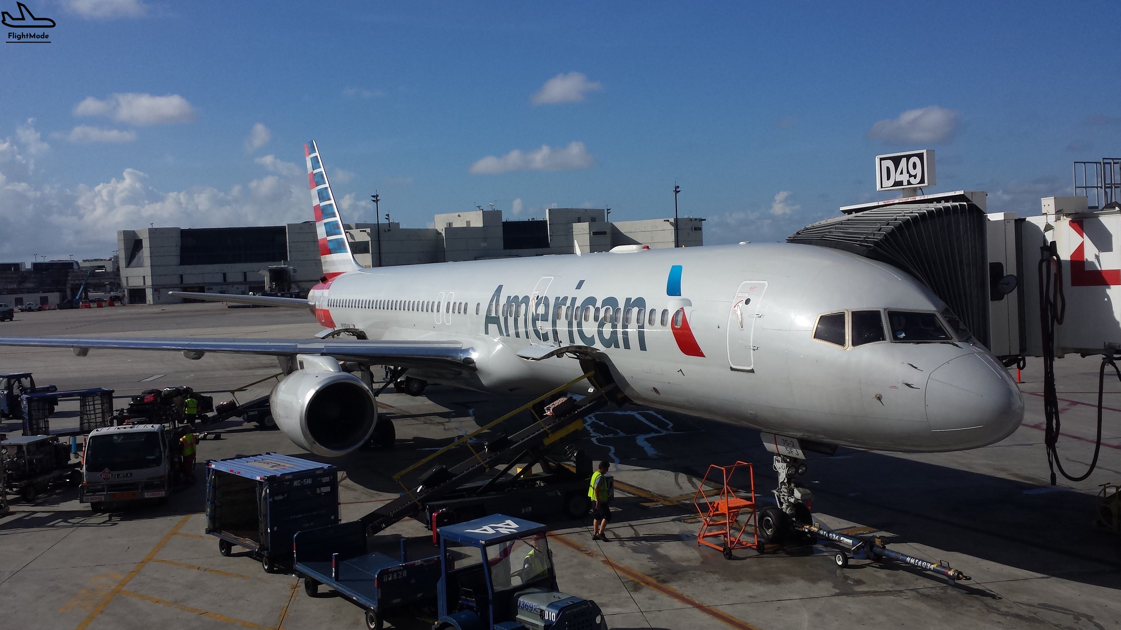 American airlines. Самолет Американ Эйрлайнс. Боинг 757 American Airlines. Американ Эйрлайнс Боинг 757-200. Боинг 757 авиакомпании.