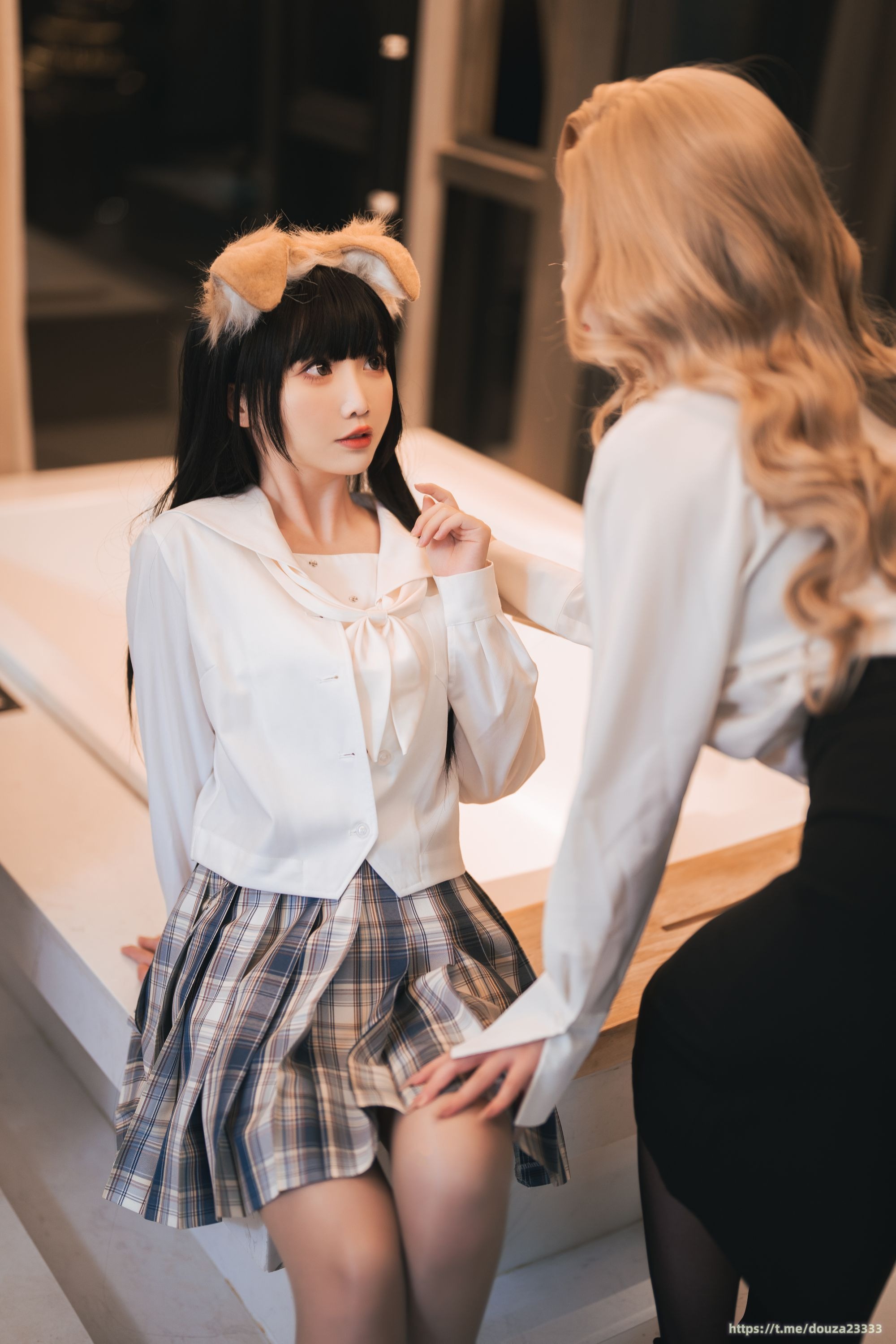 rioko凉凉子&面饼仙儿 女总裁 双人 16