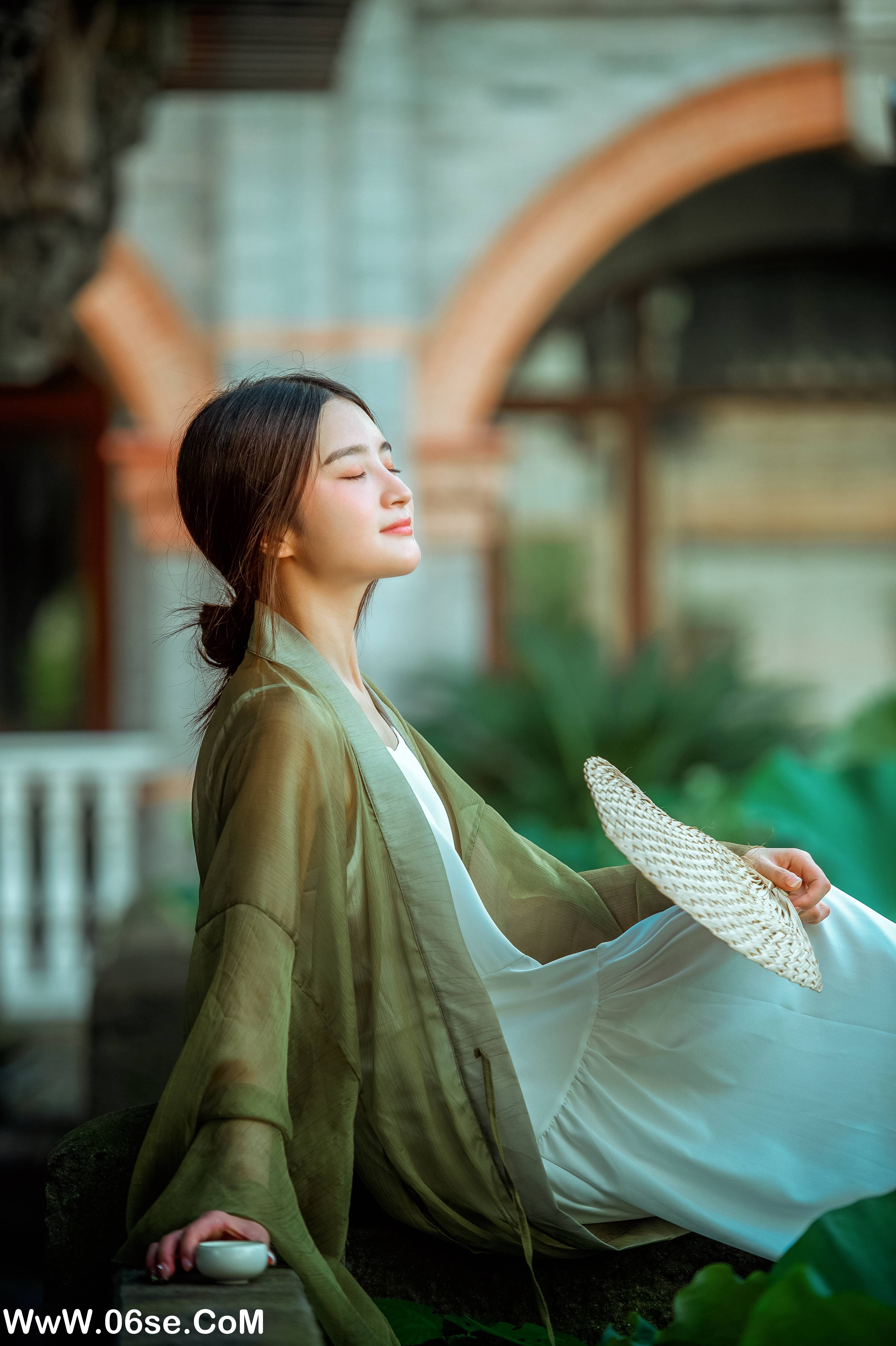 图片[11]-[YITUYU艺图语]2022.08.07 荷韵 Smile[38+1P／451MB]-六色网