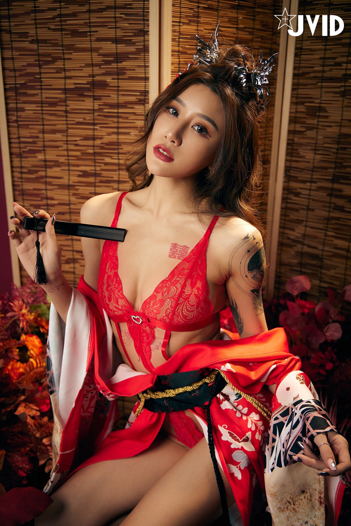 JVID精品 聖上寵幸首選～傾國傾城囍媚娘 婀娜多姿 酥胸外露 Set.01 27