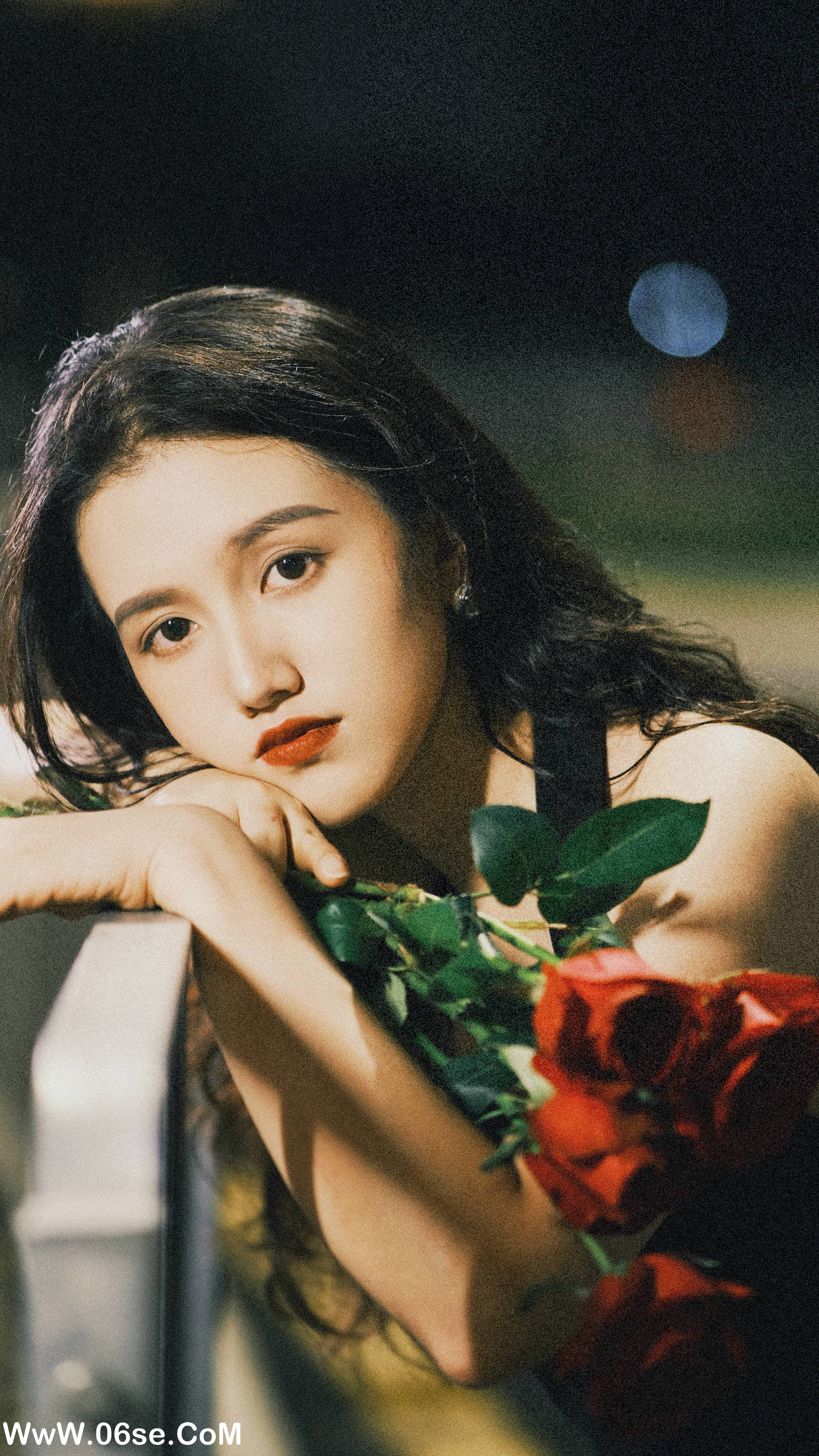 图片[3]-[YITUYU艺图语]2022.10.23 风啸 花绽 雾漫 一只捉捉[21+1P／266MB]-六色网