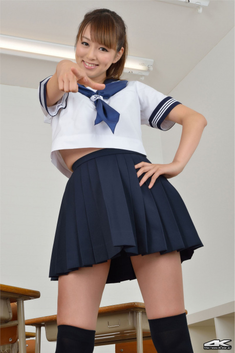 [Image: 0cb090adf1d145938f688.jpg]