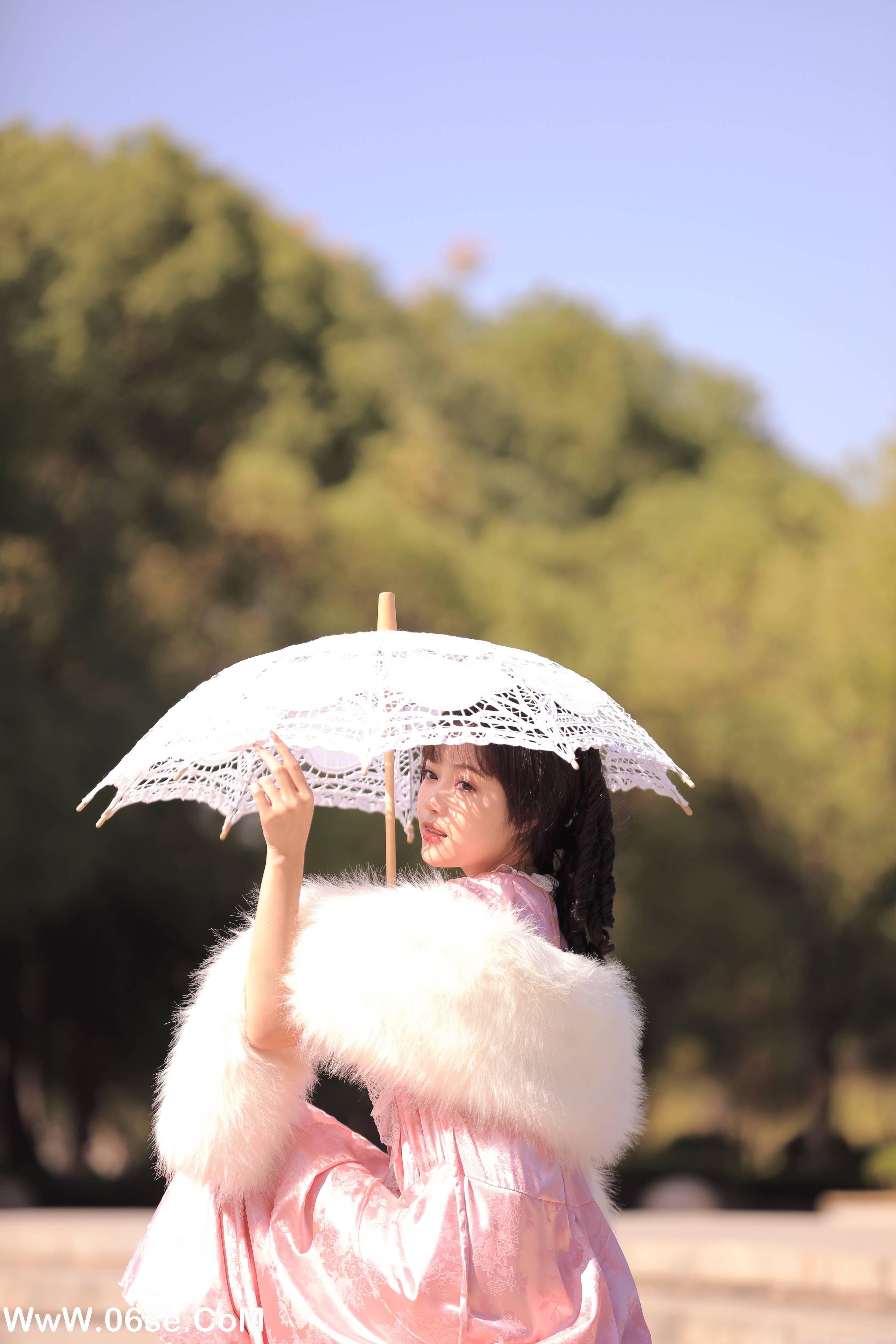 图片[33]-[YITUYU艺图语]2022.11.06 千金小姐 小薇人儿[34+1P／341MB]-六色网