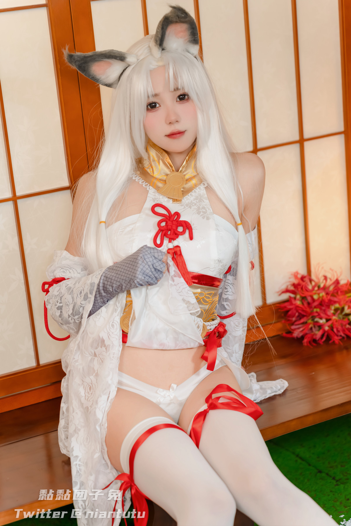 Cosplay 黏黏团子兔 白丝胡桃 15
