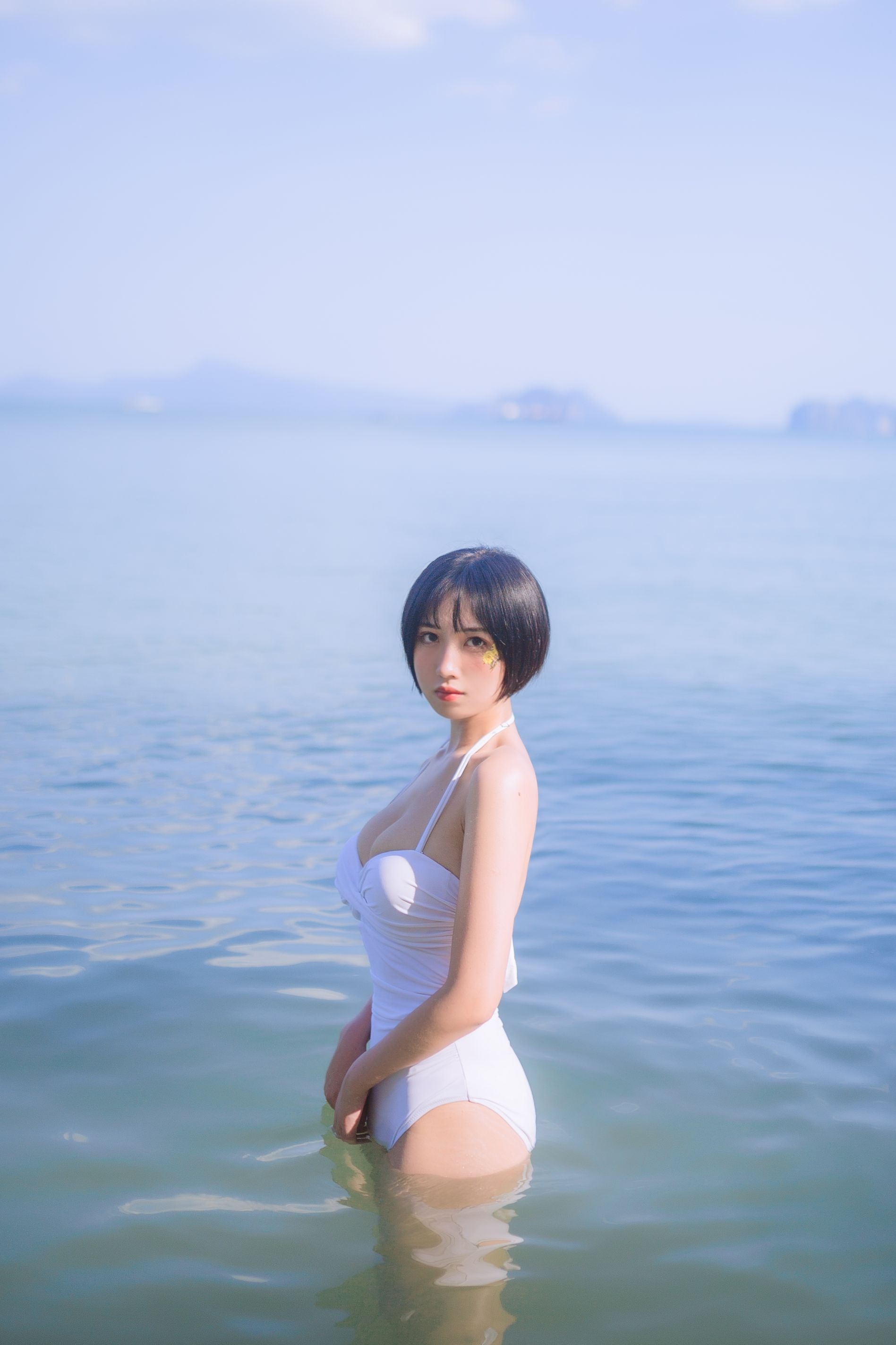 NO.017 白色泳衣 [30P-270MB] 18