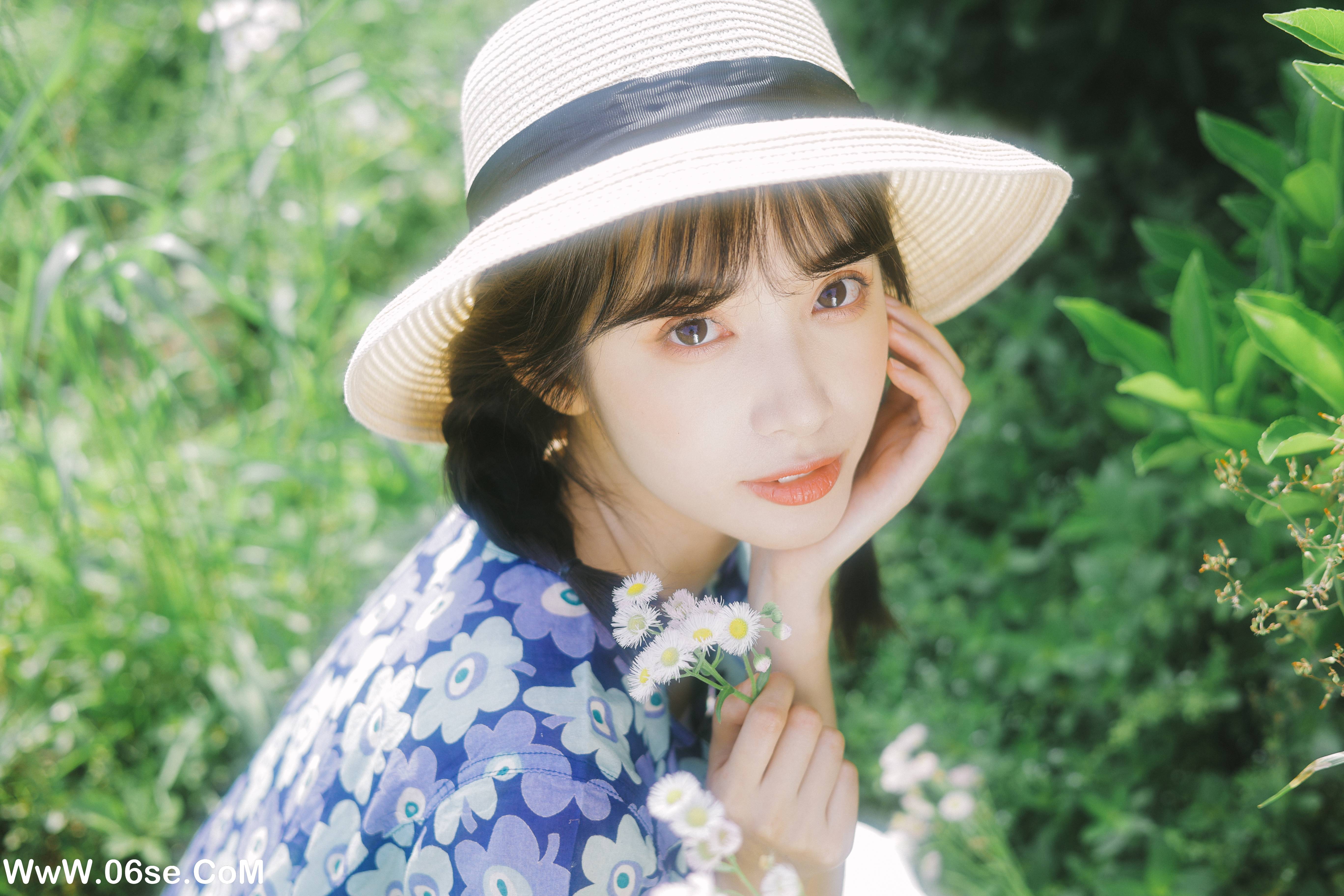 图片[14]-[YITUYU艺图语]2022.07.06 初夏的花海 一只阿梦崽[34+1P／309MB]-六色网