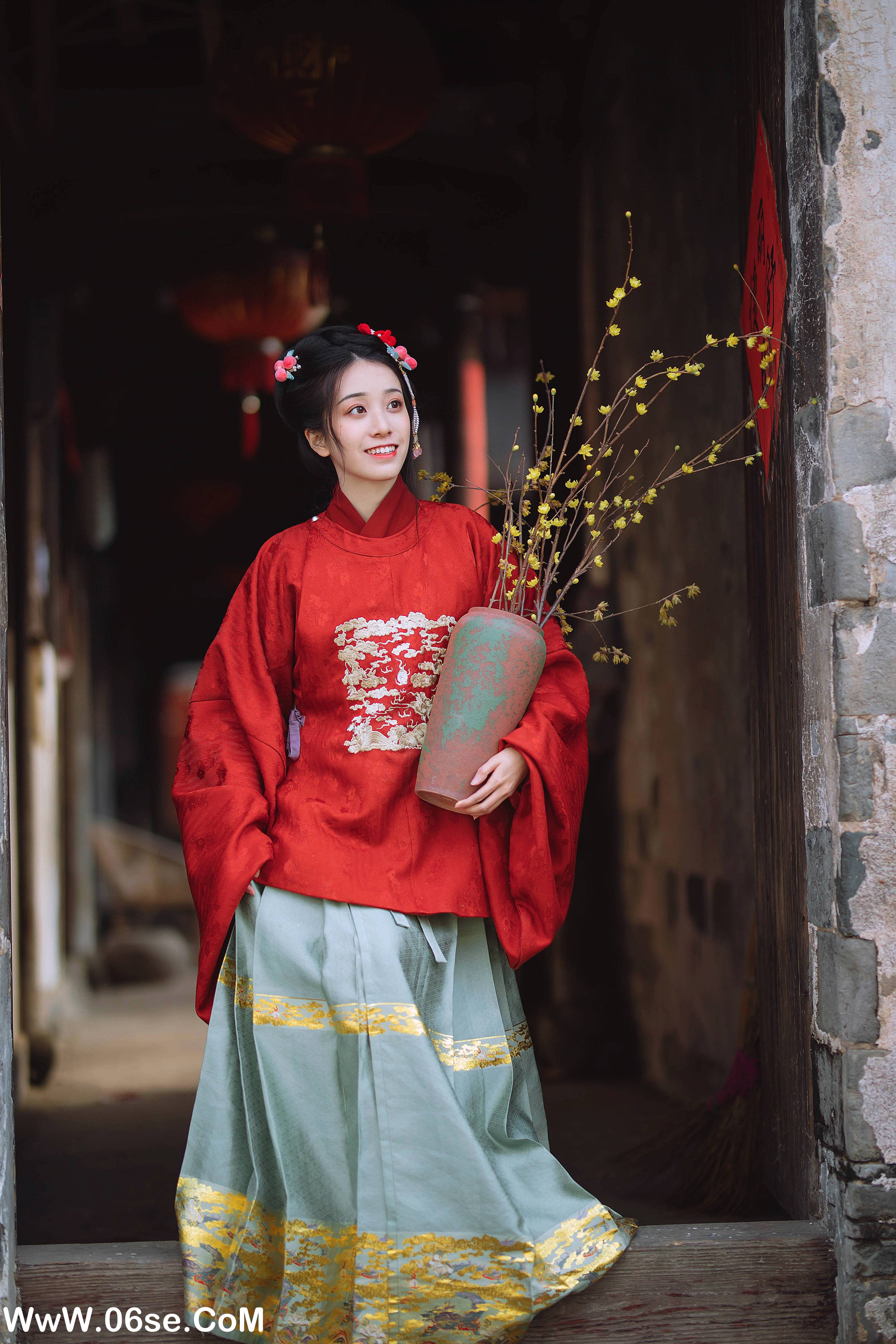 图片[5]-[YITUYU艺图语]2022.01.06 新年 小清菡[32+1P／399MB]-六色网