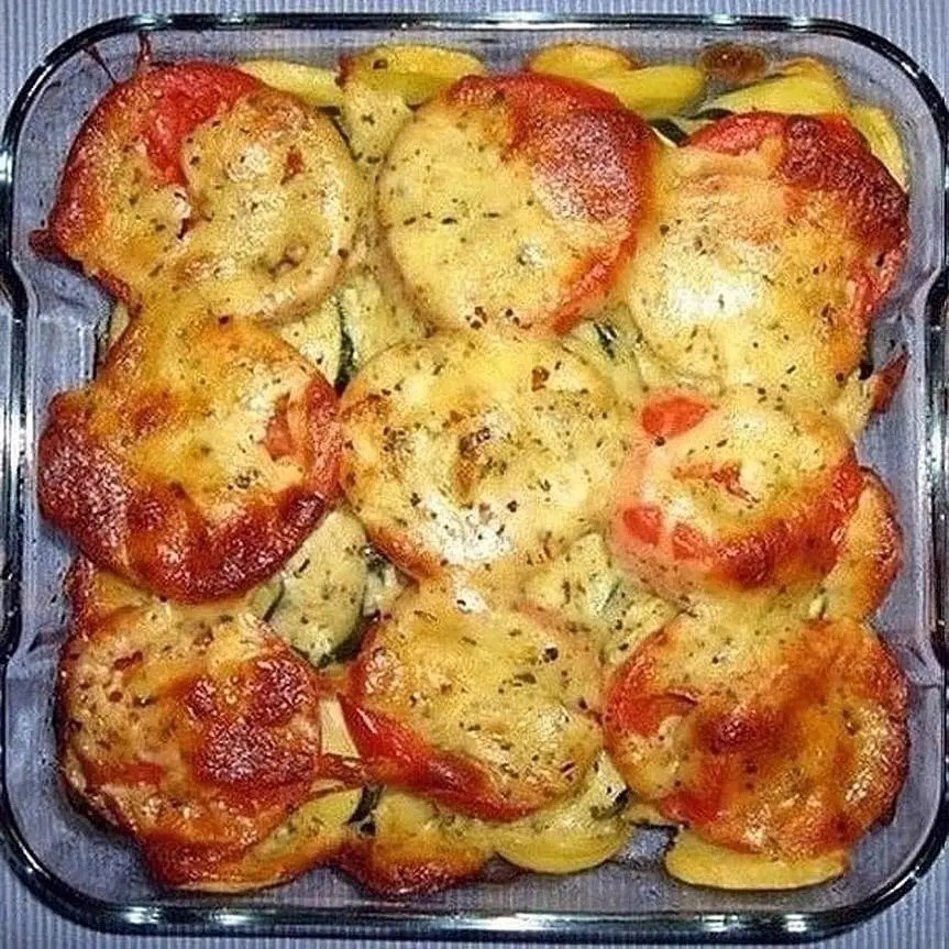 Картошка в духовке с помидорами фаршем и сыром рецепт с фото пошагово в духовке