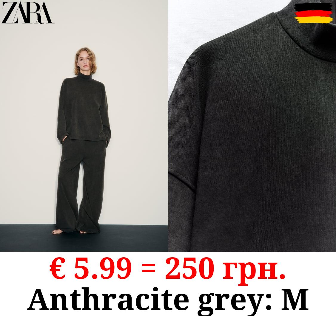 INTERLOCK HIGH NECK SWEATSHIRT