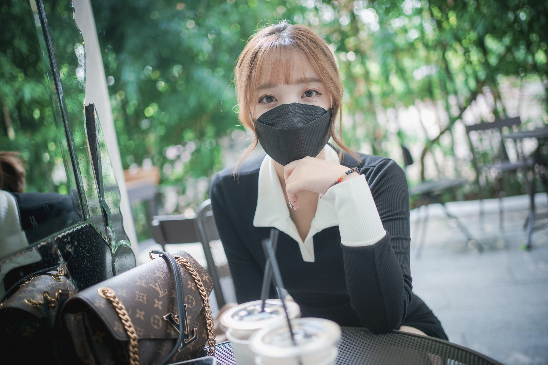 Son Yeeun 손예은, [LOOZY] A Snap of Intimacy Set.02 24