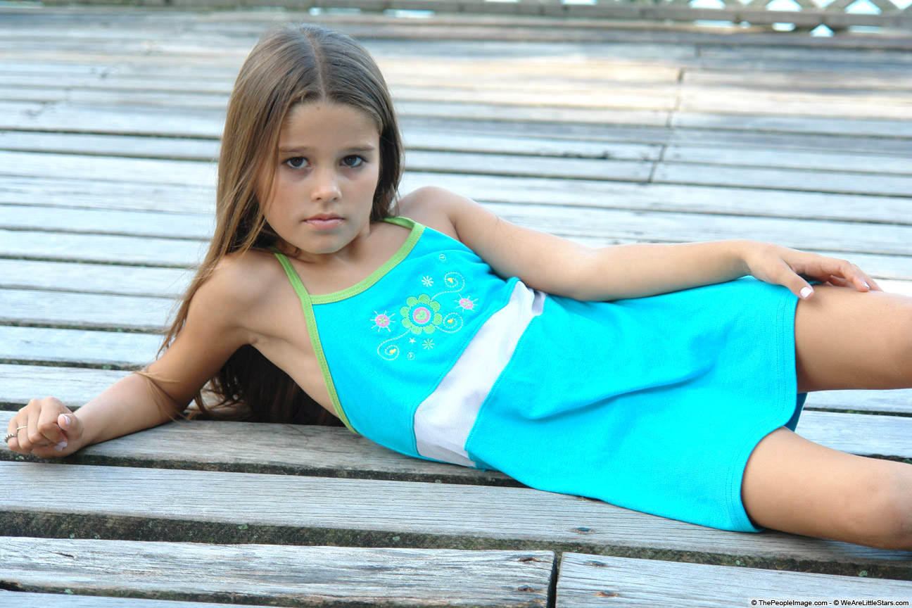 [Image: 0e37ca5824b80dad10374.jpg]