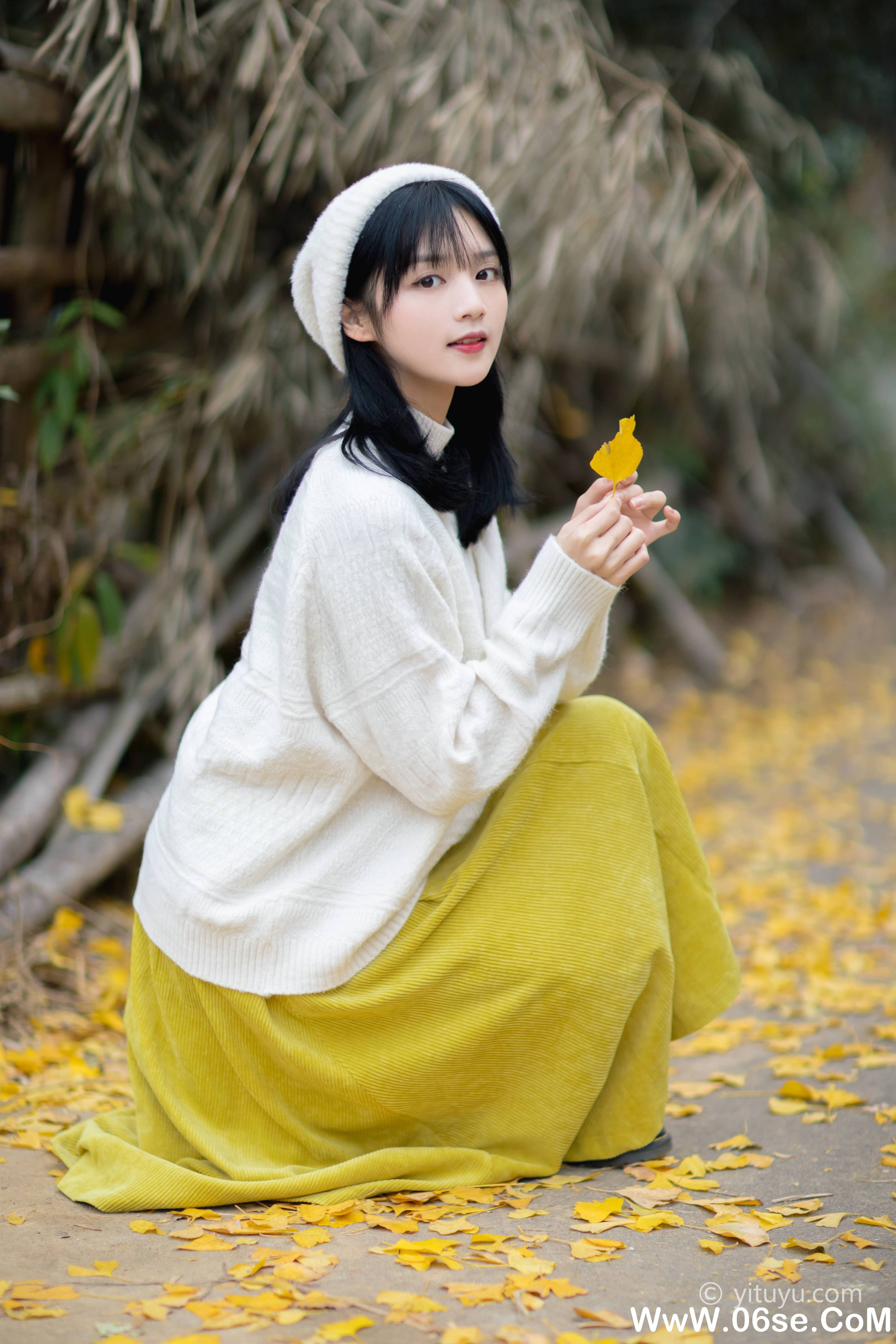图片[6]-[YITUYU艺图语]2021.08.14 银杏之恋 雨文[38+1P／454MB]-六色网