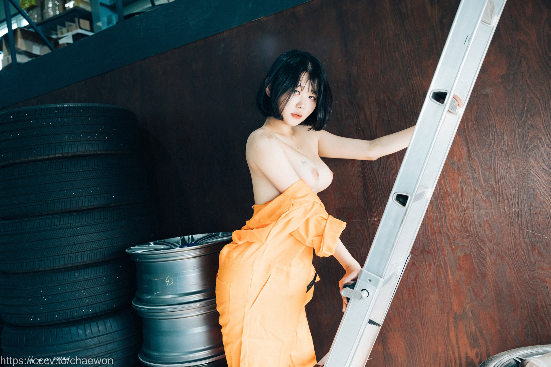 ZIA.Kwon 권지아, [Loozy] Garage Girl Set.01 56