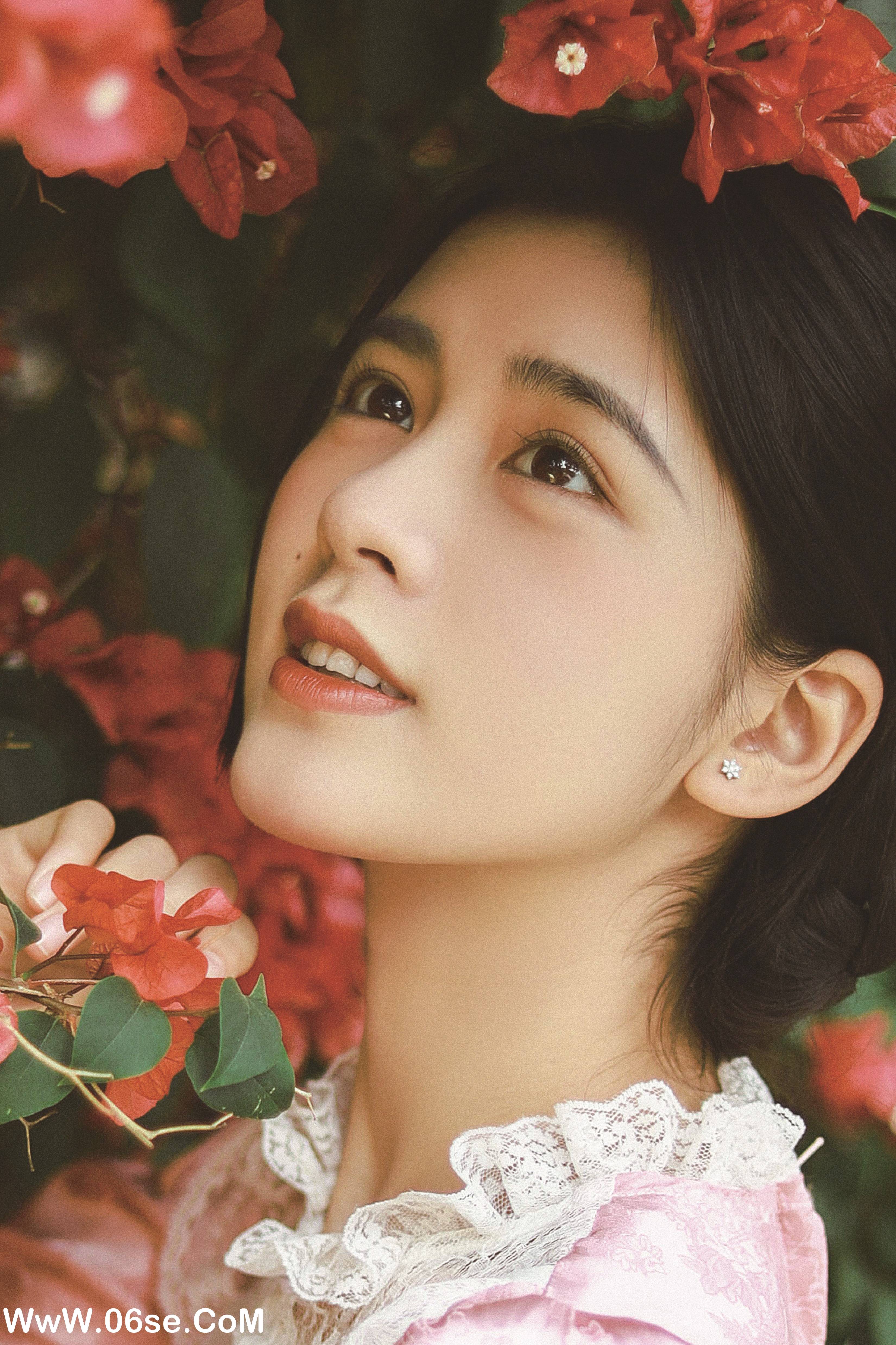 图片[14]-[YITUYU艺图语]2022.09.12 三角梅与少女 欣慧[20+1P／195MB]-六色网