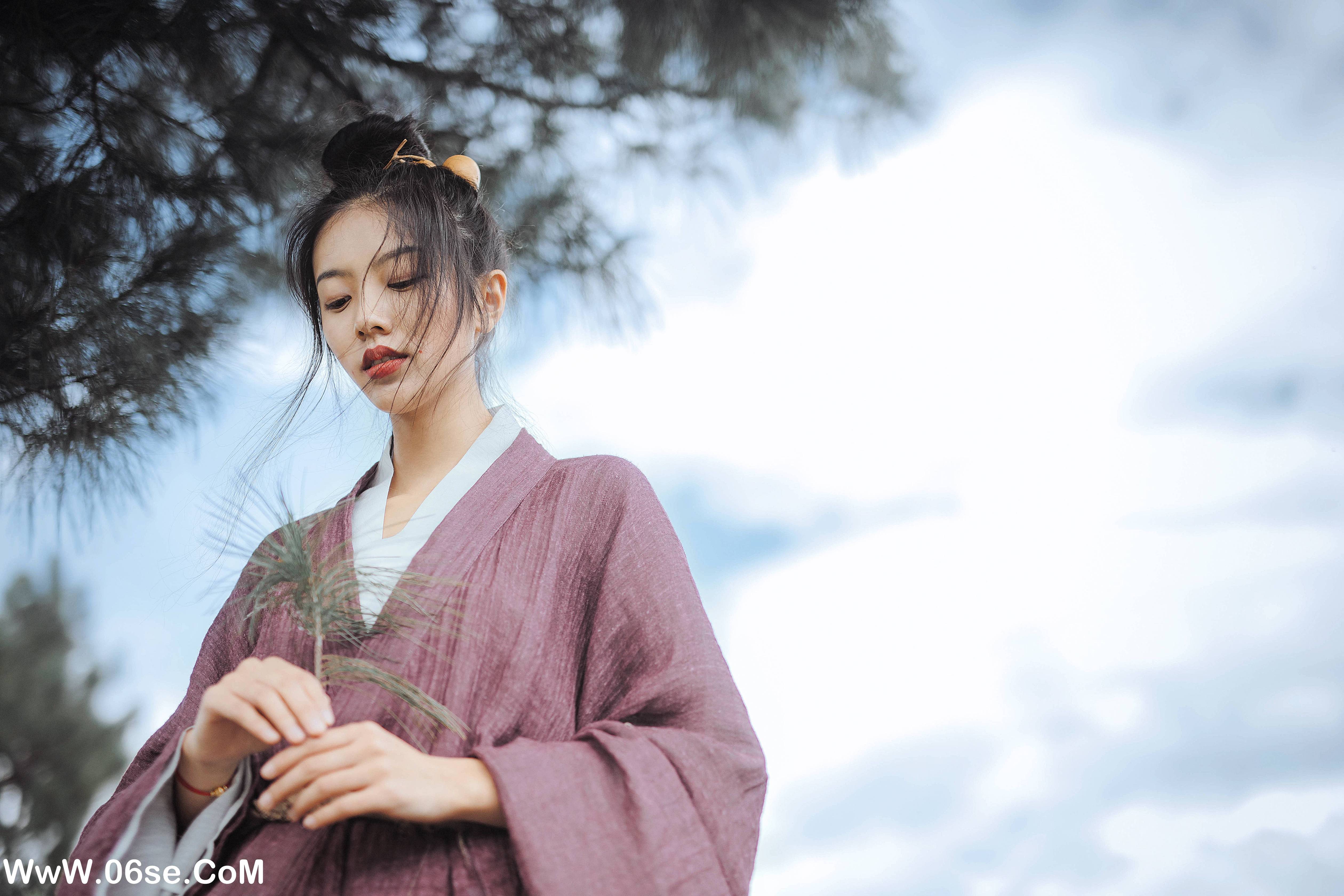 图片[17]-[YITUYU艺图语]2022.01.13 五月卖松风 向潇玥[21+1P／307MB]-六色网