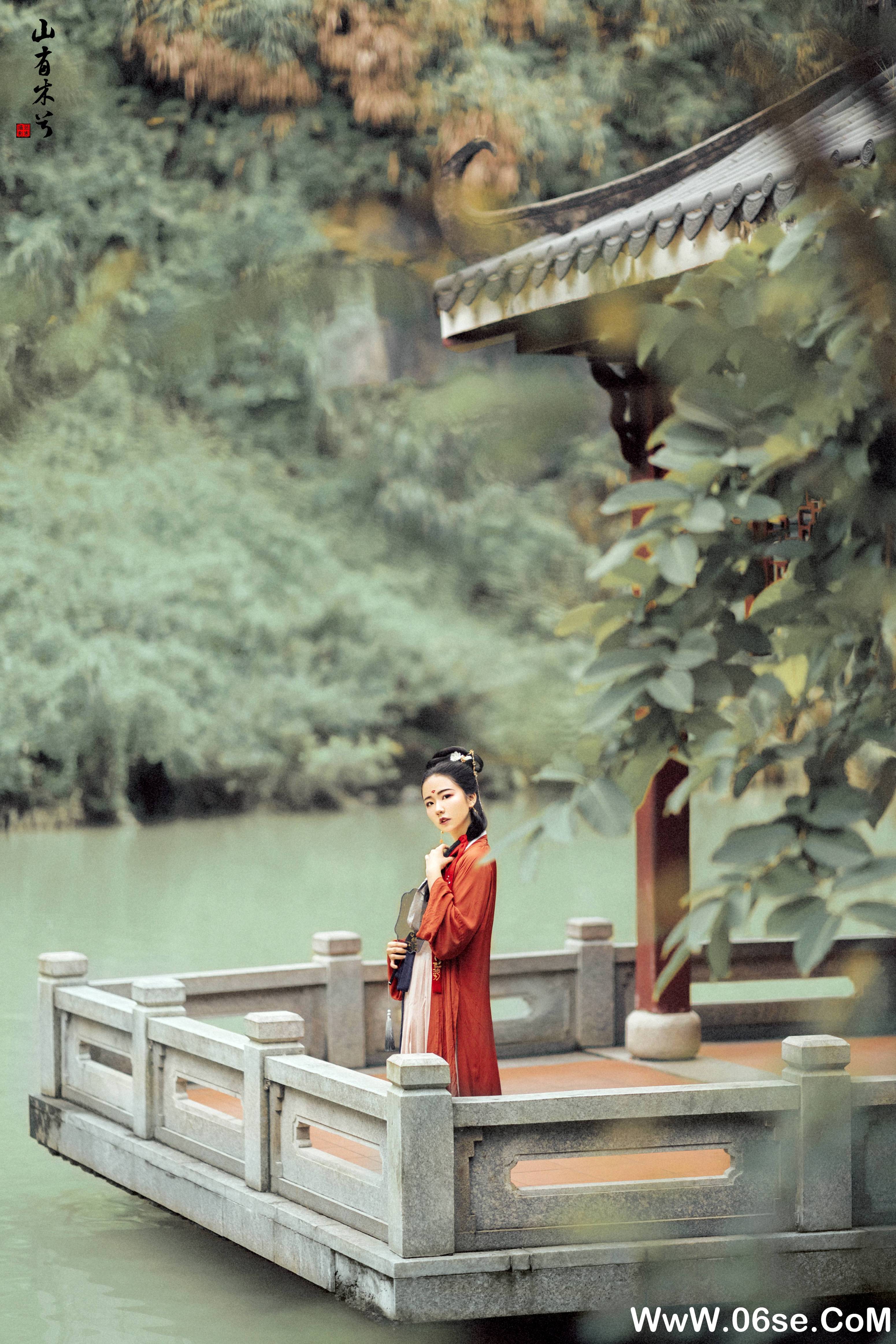 图片[15]-[YITUYU艺图语]2021.10.11 山有木兮 mandy[26+1P／373MB]-六色网