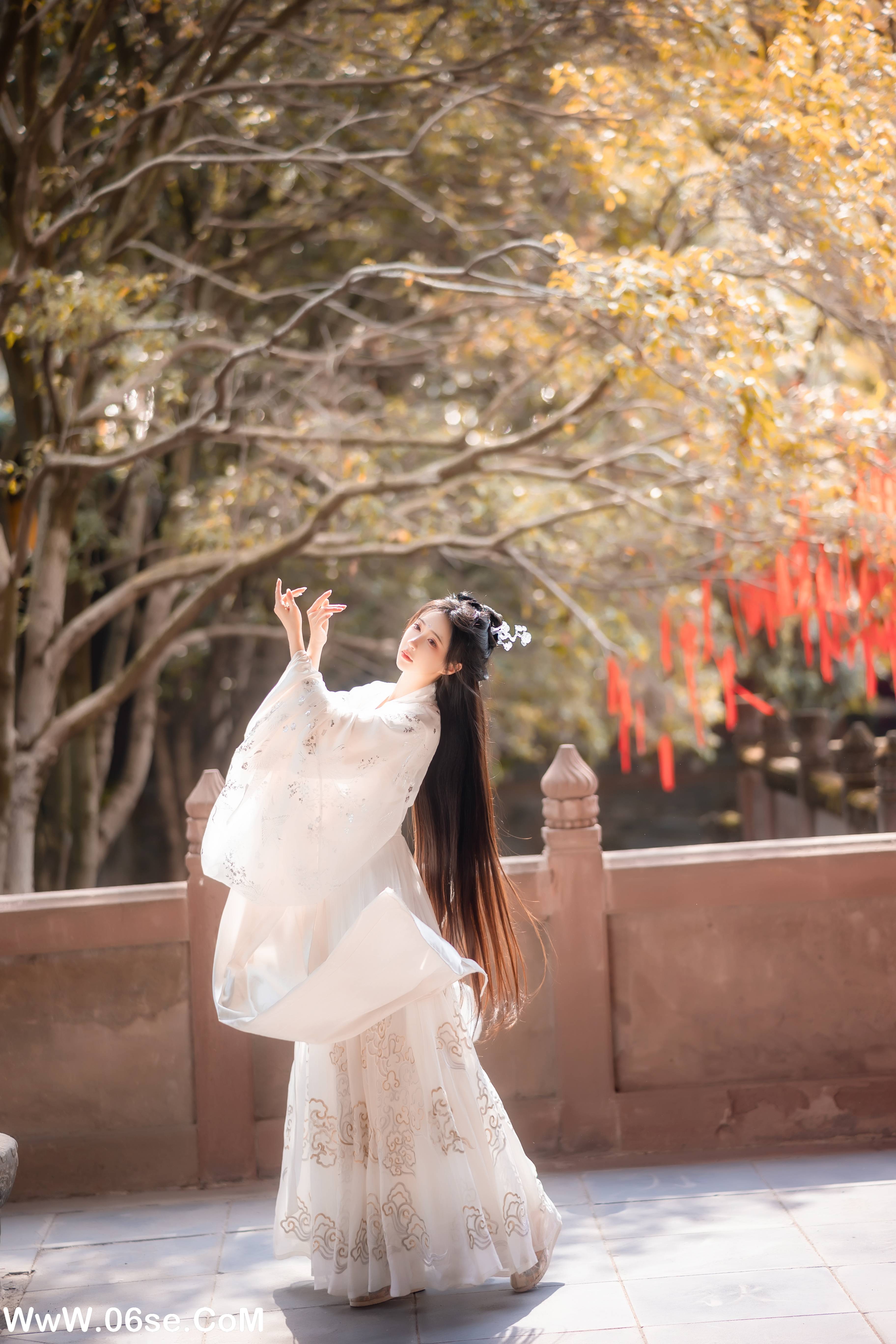 图片[28]-[YITUYU艺图语]2022.11.23 白衣渡我 -绮罗生的小苏苏-[33+1P／257MB]-六色网