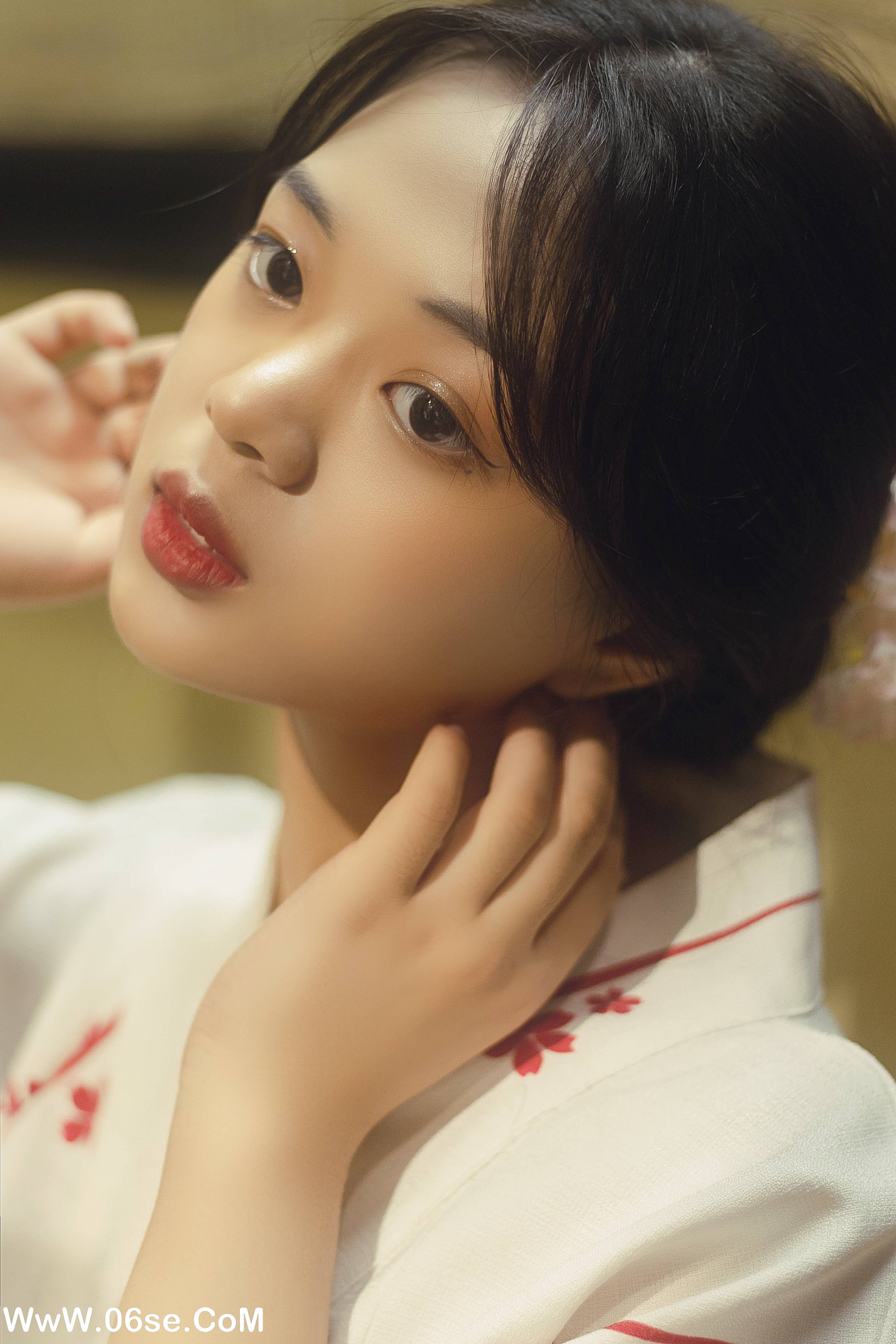 图片[16]-[YITUYU艺图语]2022.09.14 人间月 杨一[21+1P／103MB]-六色网