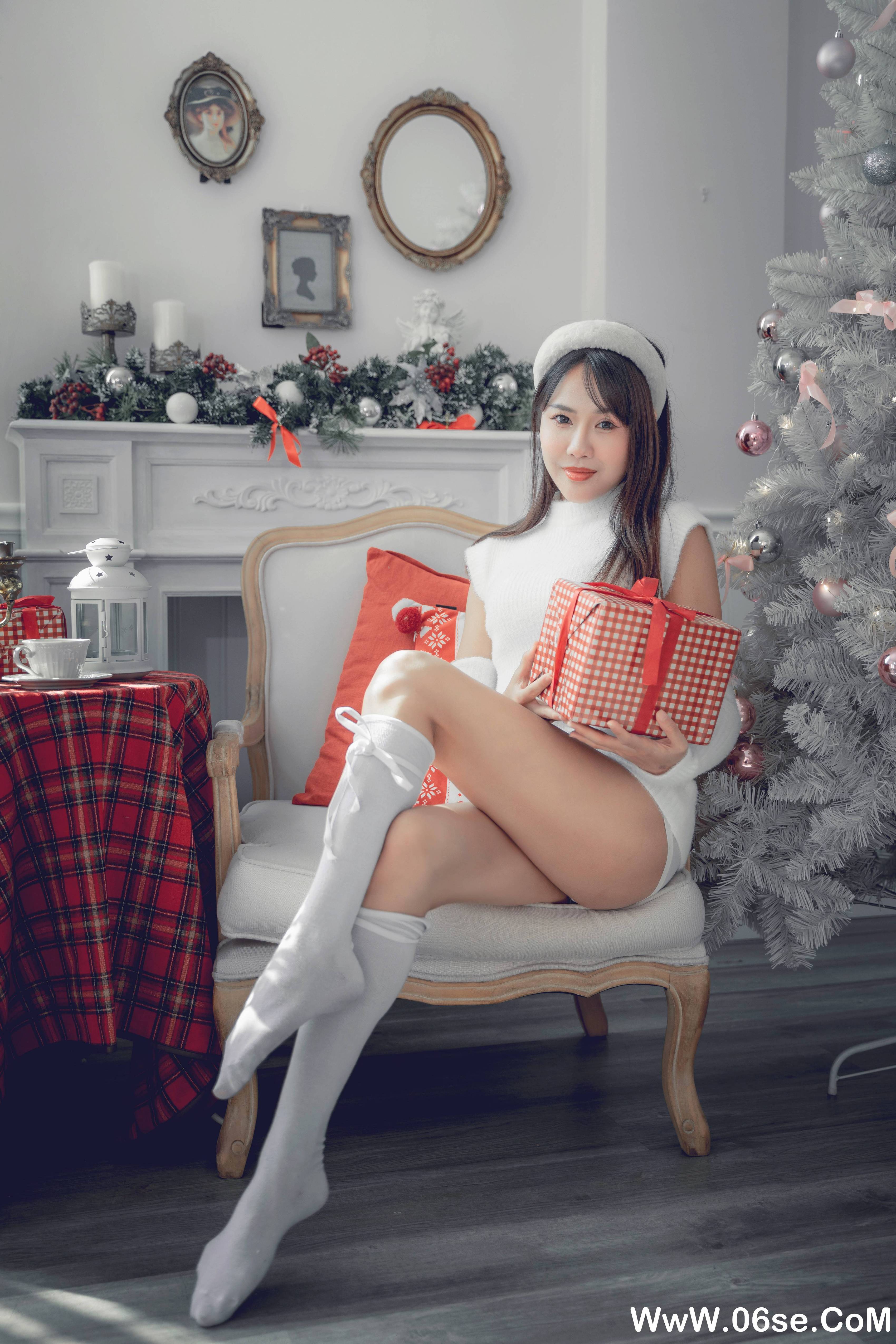 图片[9]-[YITUYU艺图语]2021.12.21 圣诞少女 lin[41+1P／446MB]-六色网