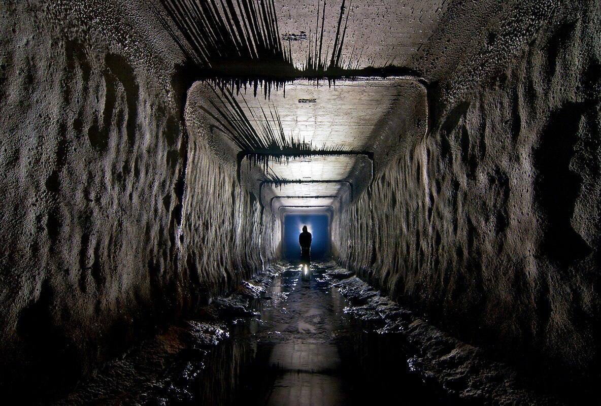 Moscow underground. Диггеры подземная Москва. Диггеры московские подземелья. Диггеры Москва катакомбы. Московская канализация диггеры.