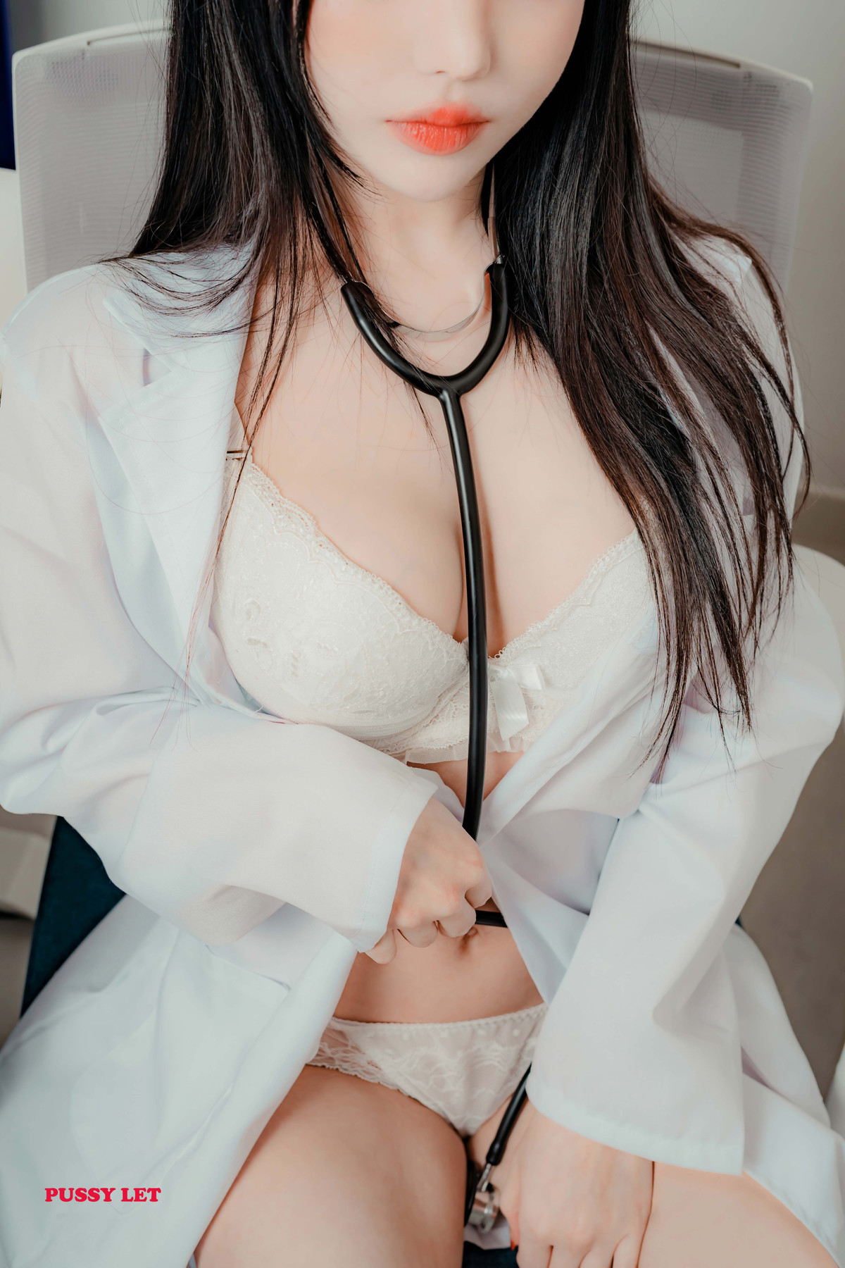Candy 캔디, [PUSSYLET] Doctor 1