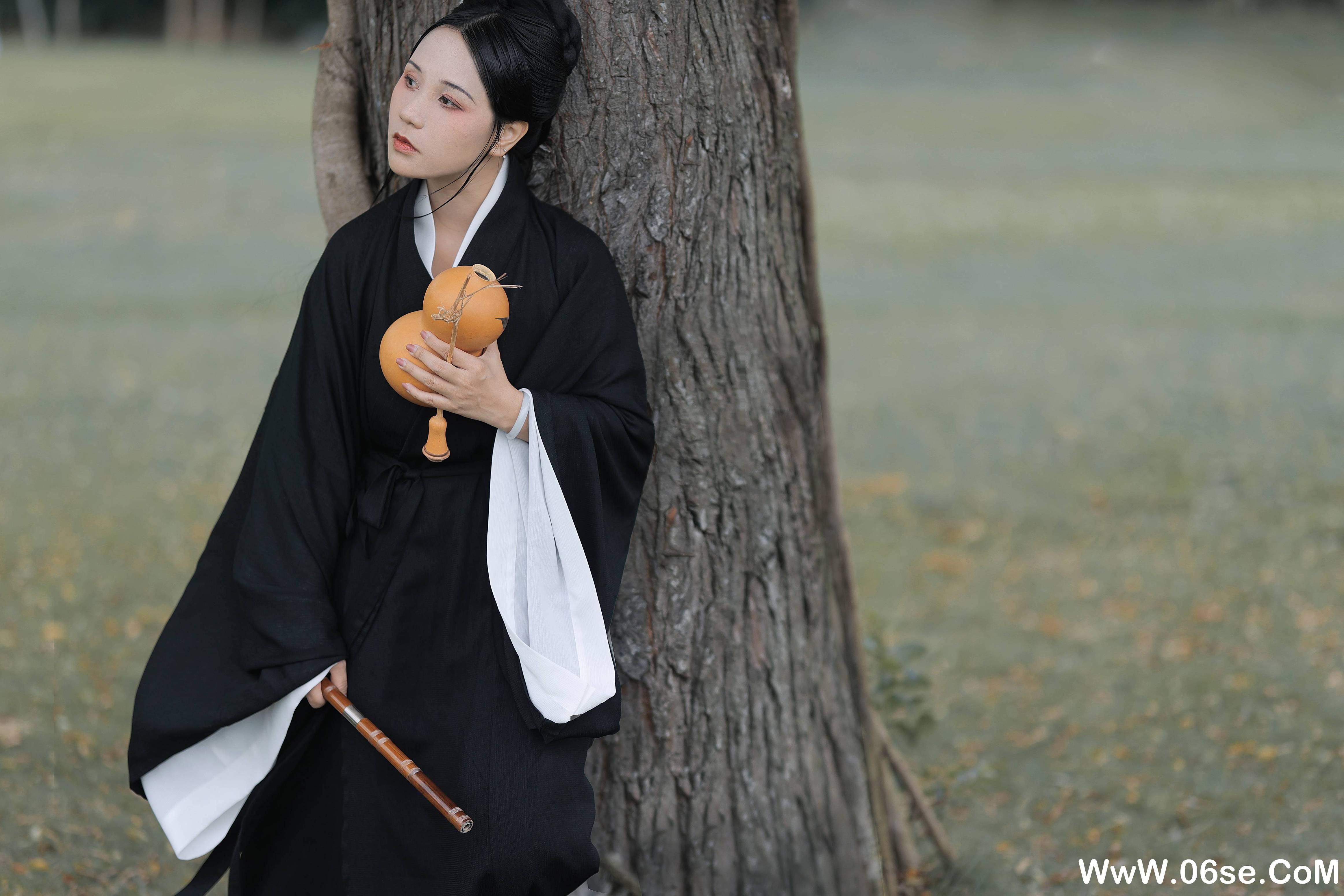 图片[17]-[YITUYU艺图语]2021.10.08 山中抚琴 小白[24+1P／298MB]-六色网