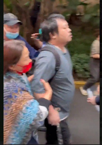 https://telegra.ph/file/0f48dae677205c018fd89.jpg