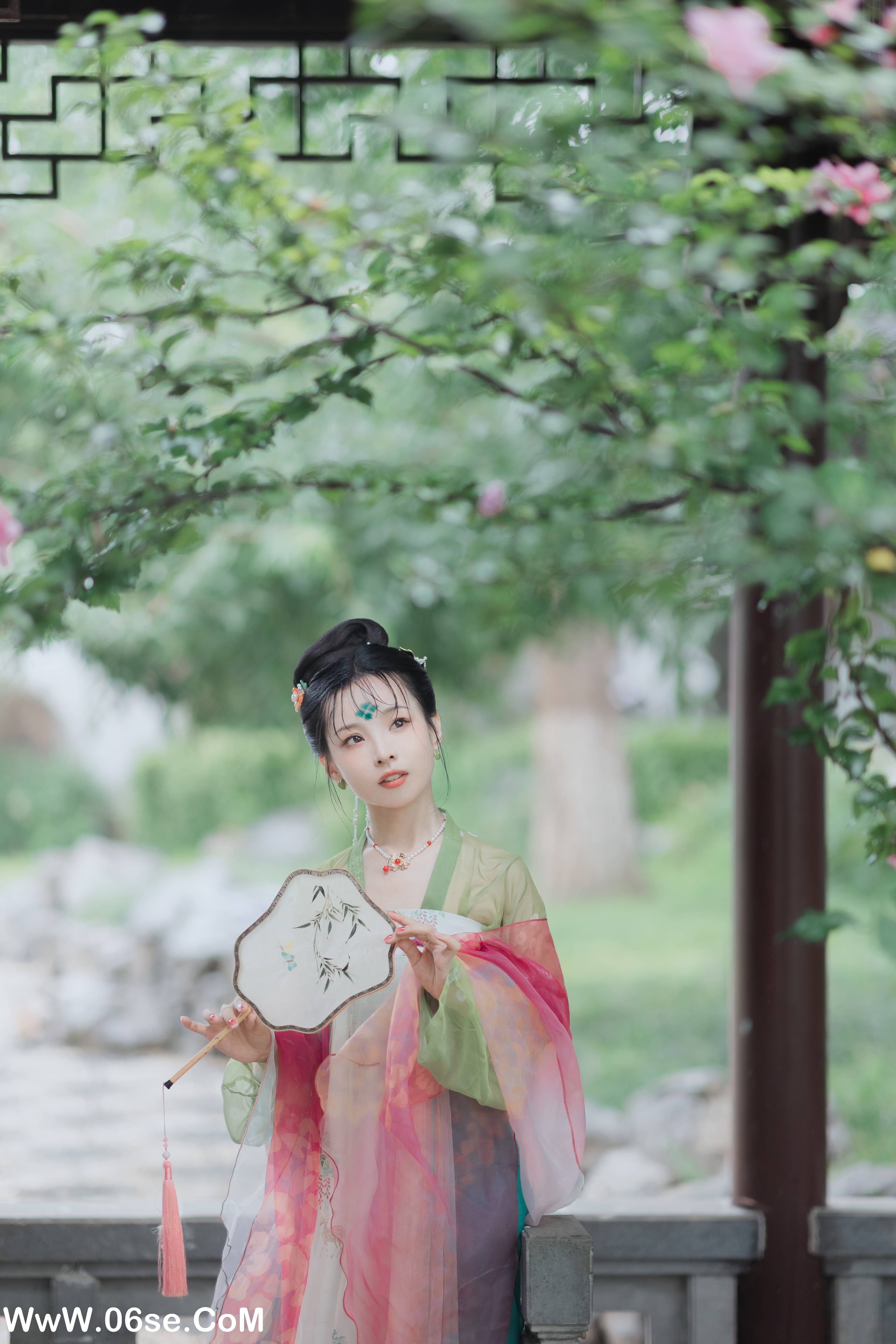 图片[30]-[YITUYU艺图语]2022.11.19 雨润别院 当年江浸月[32+1P／266MB]-六色网