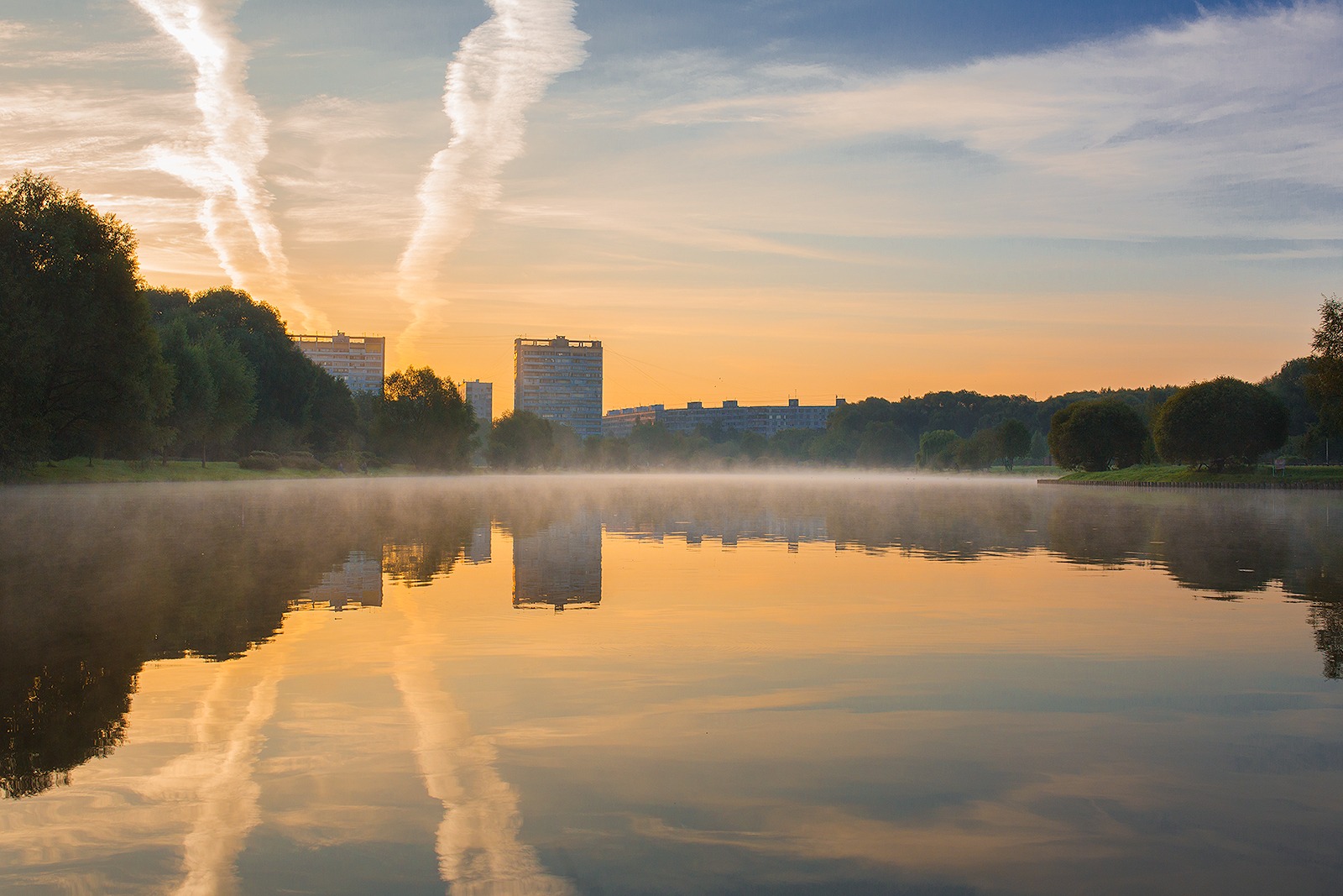 раннее утро в москве