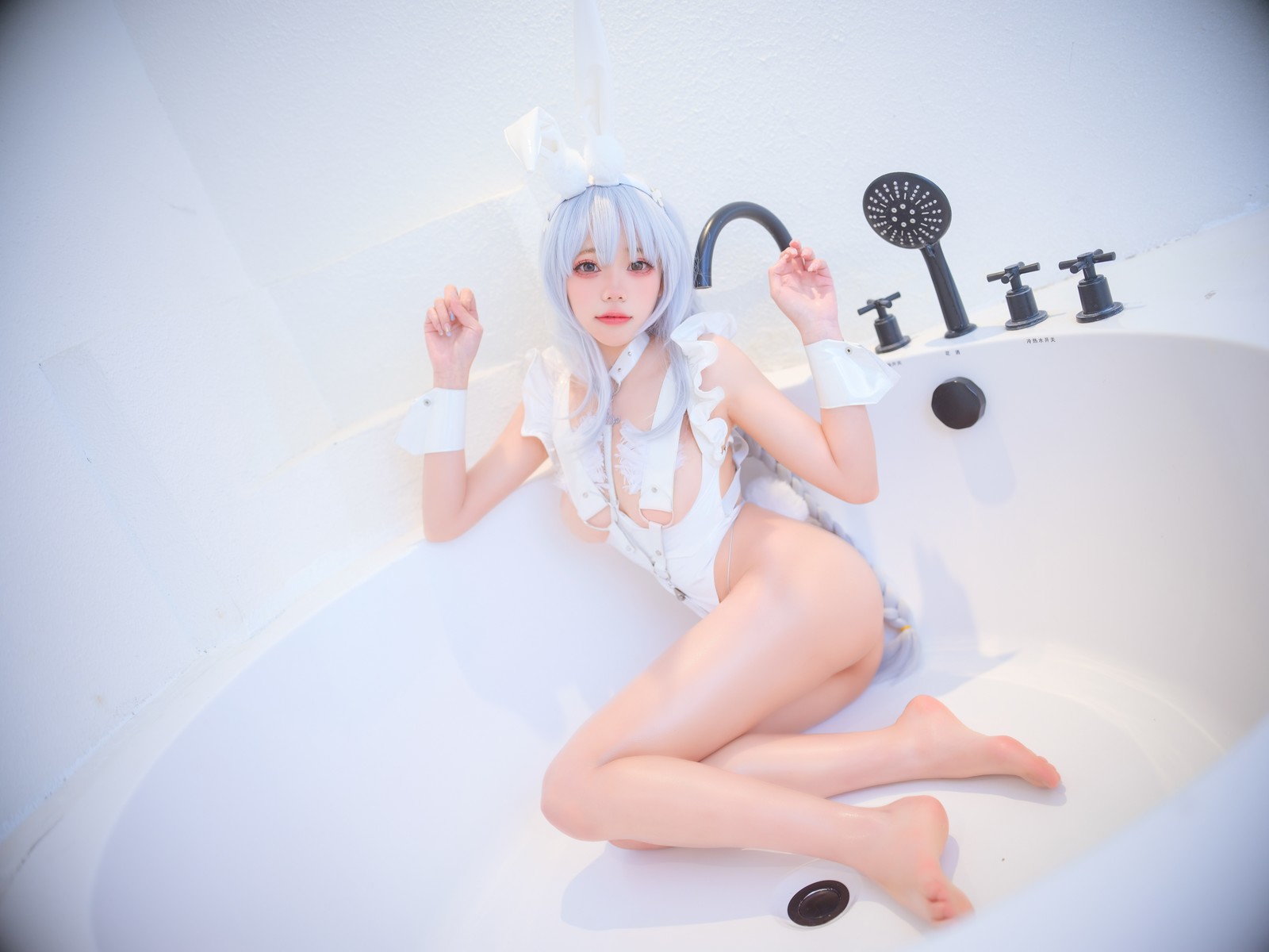 Cosplay 黏黏团子兔 恶毒兔女郎 18