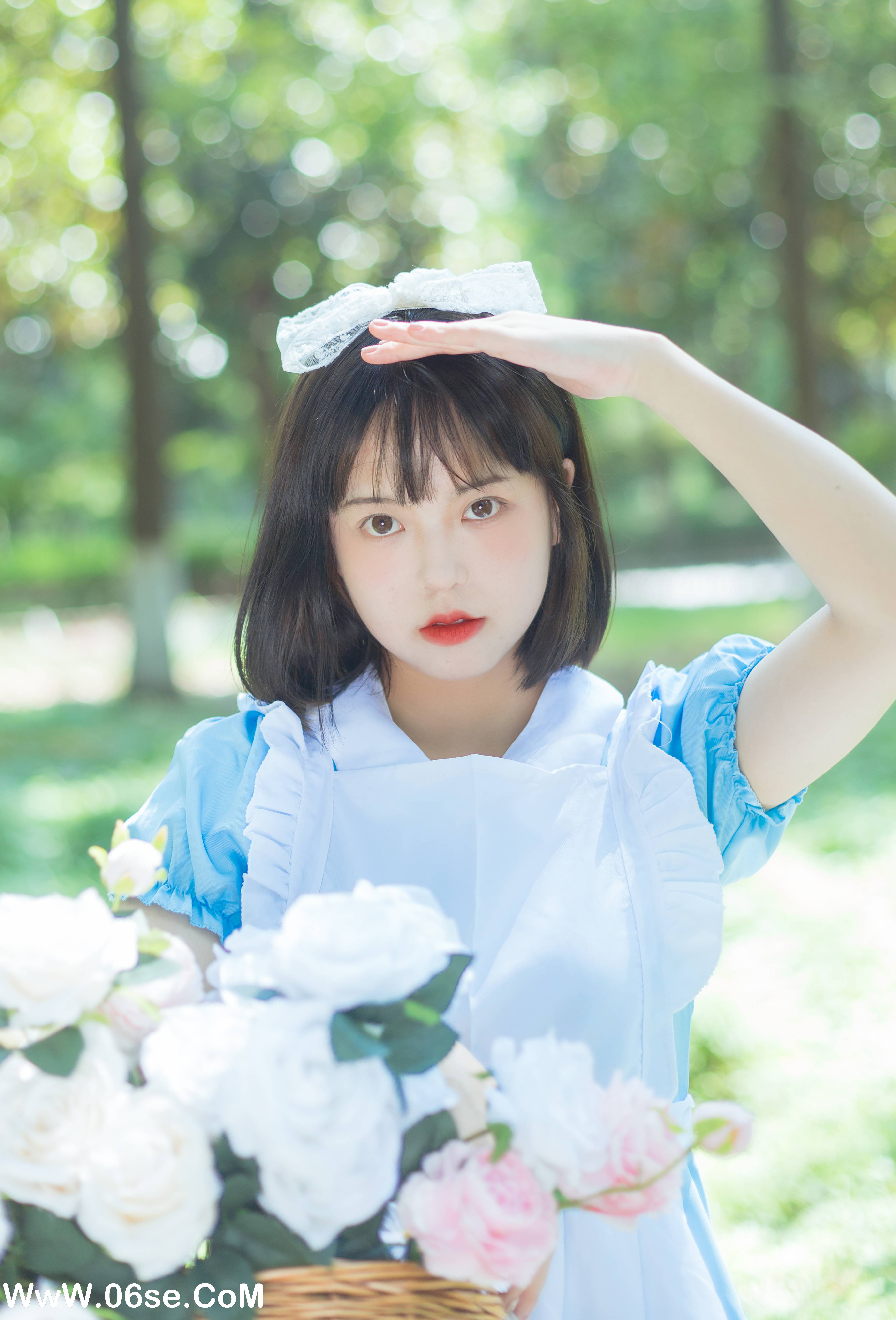 图片[7]-[YITUYU艺图语]2022.08.05 雏菊和草莓 哈吉麻花[31+1P／260MB]-六色网