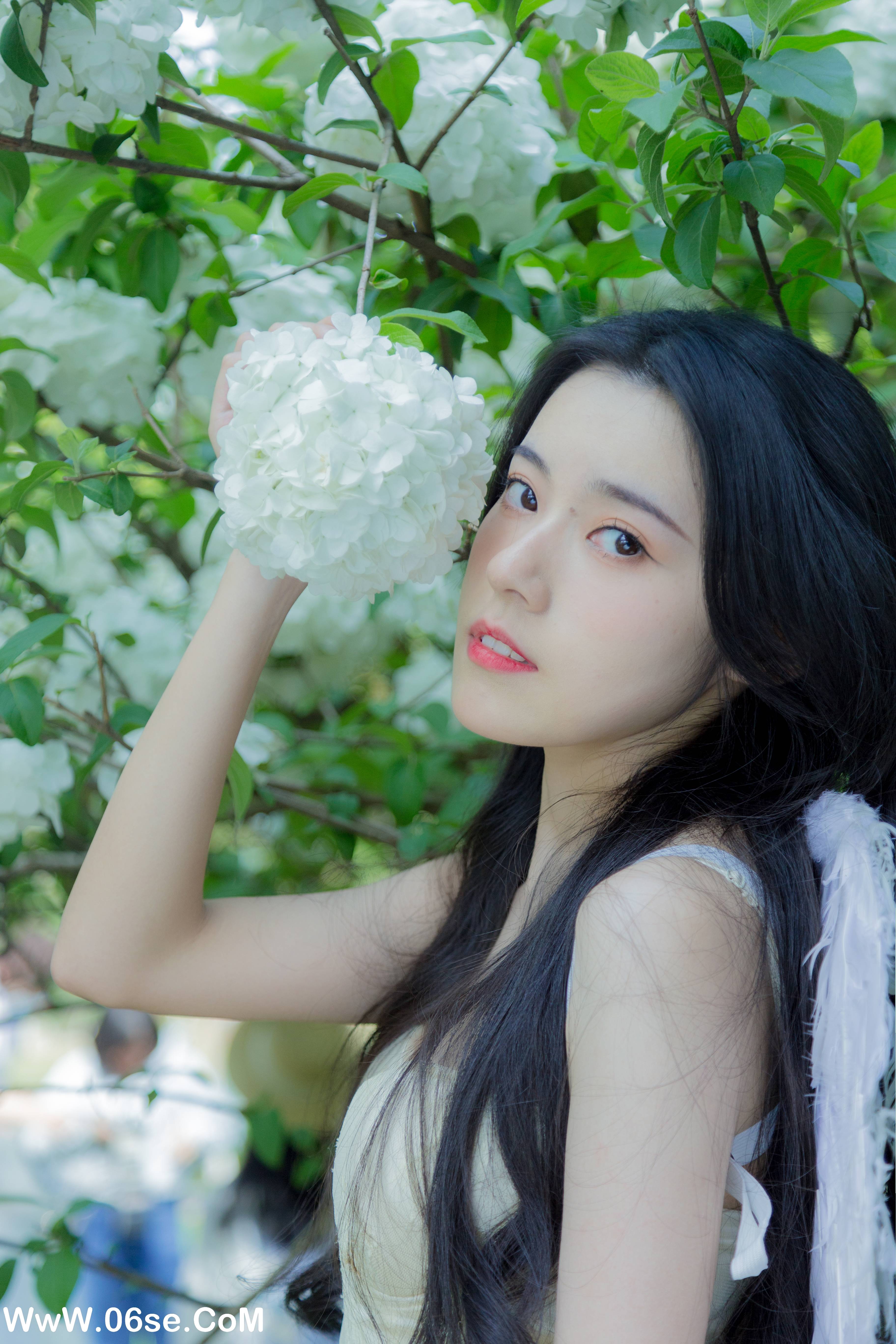 图片[4]-[YITUYU艺图语]2022.07.18 轻轻 静鏡婧[35+1P／332MB]-六色网