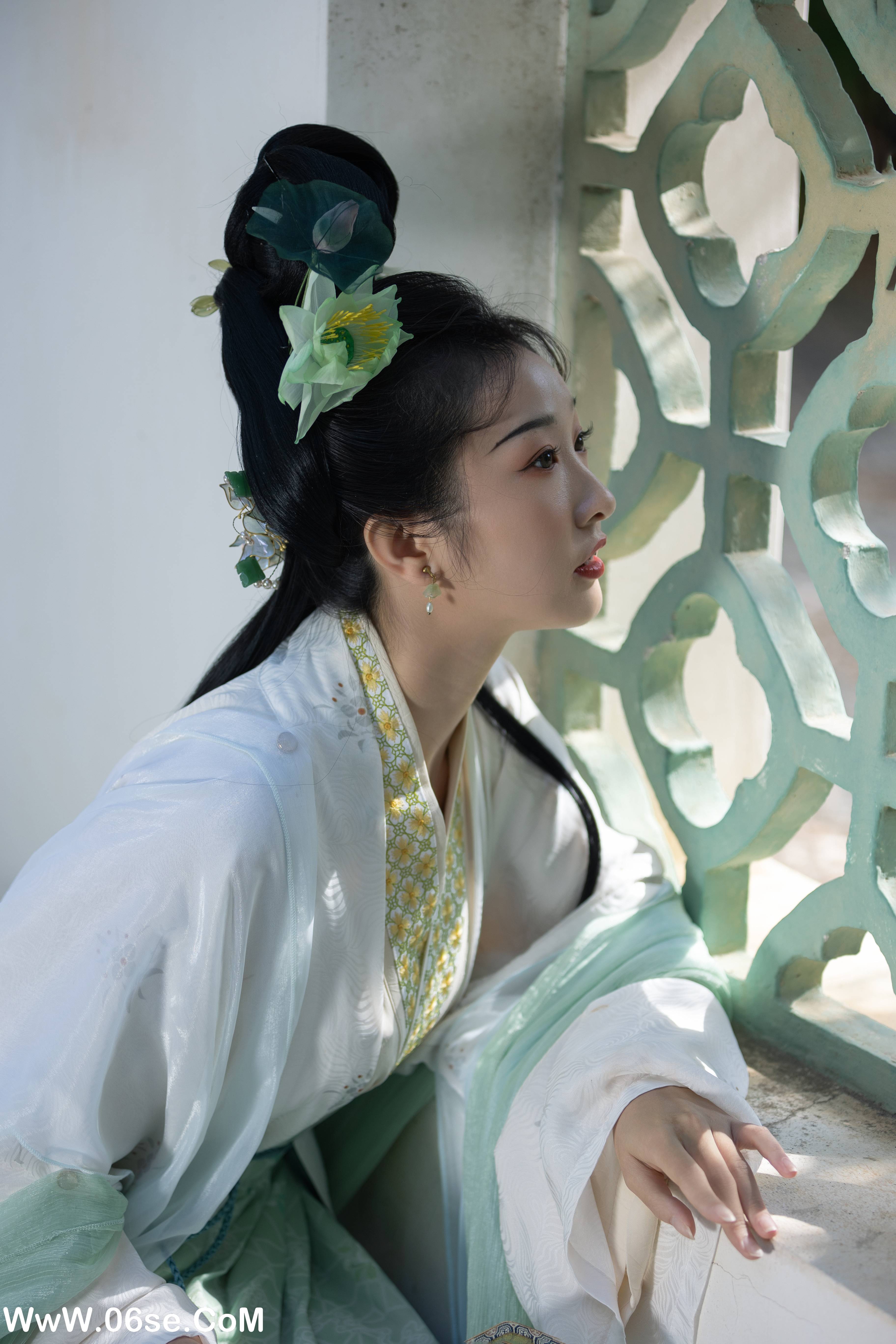 图片[4]-[YITUYU艺图语]2022.11.17 绿了芭蕉 丸子有只猫[33+1P／331MB]-六色网