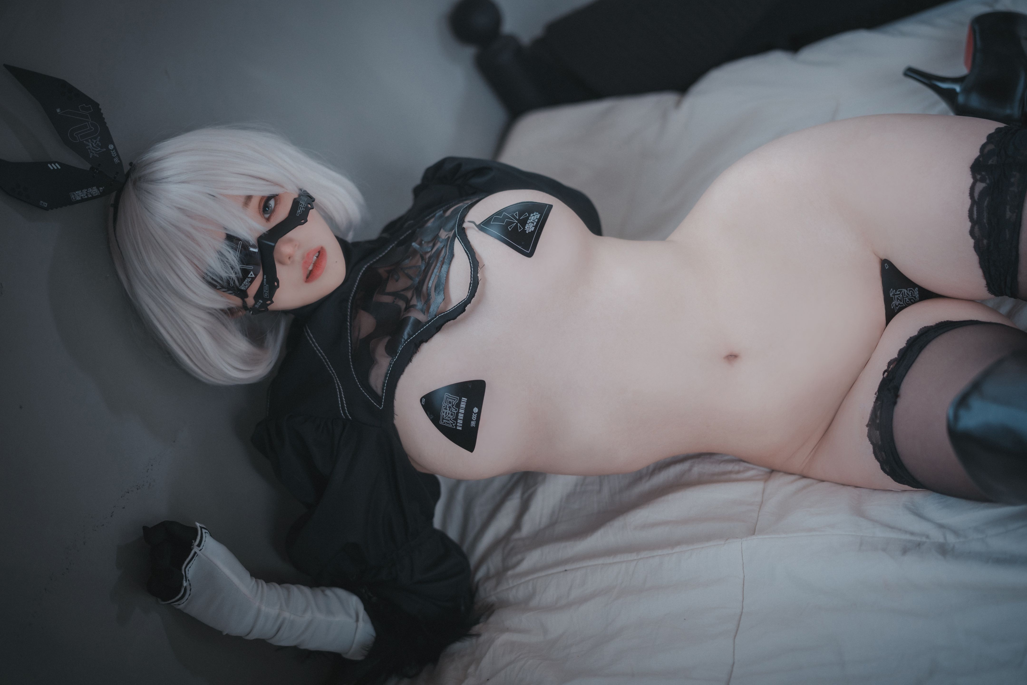 DJAWA Photo - Bambi (밤비) - La Rose NoirE 2B-2 81