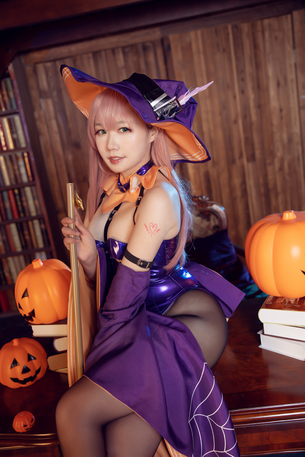Cosplay 麻花麻花酱 孟菲斯 13