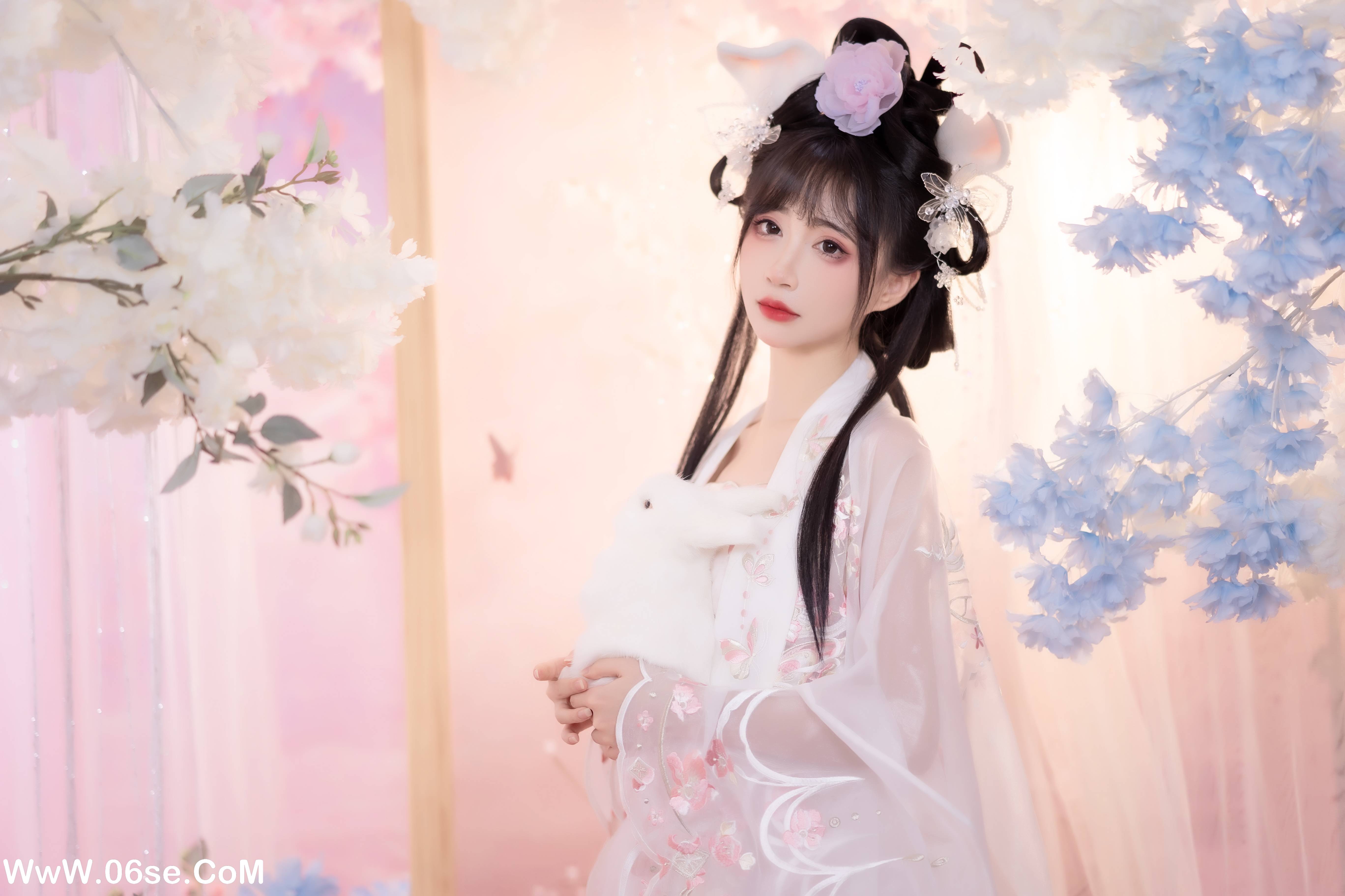 图片[26]-[YITUYU艺图语]2022.11.29 牡丹兔子 -绮罗生的小苏苏-[27+1P／154MB]-六色网