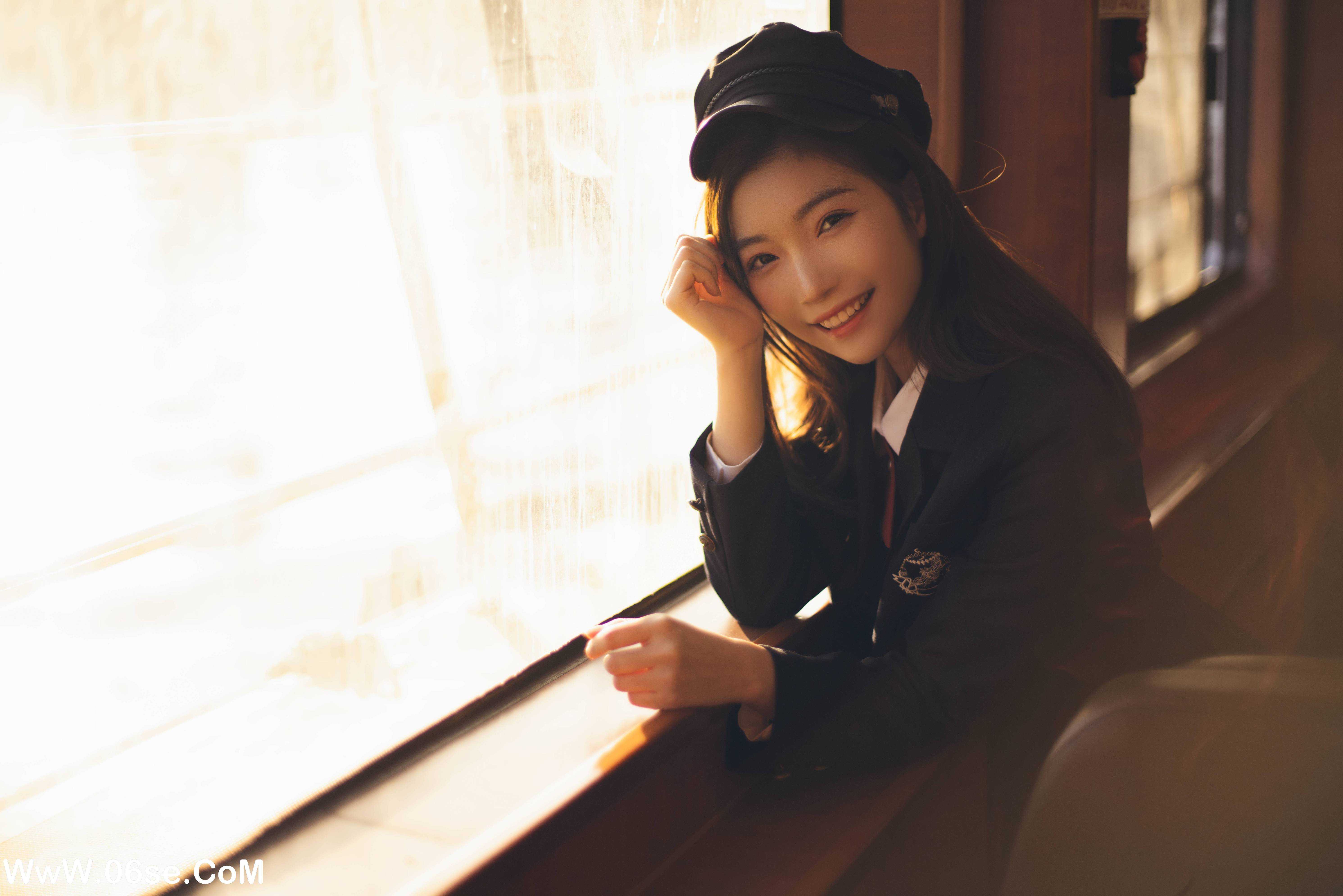 图片[3]-[YITUYU艺图语]2022.06.10 水上巴士逆光JK 诚信肥宅seiya[30P-591.93MB]-六色网