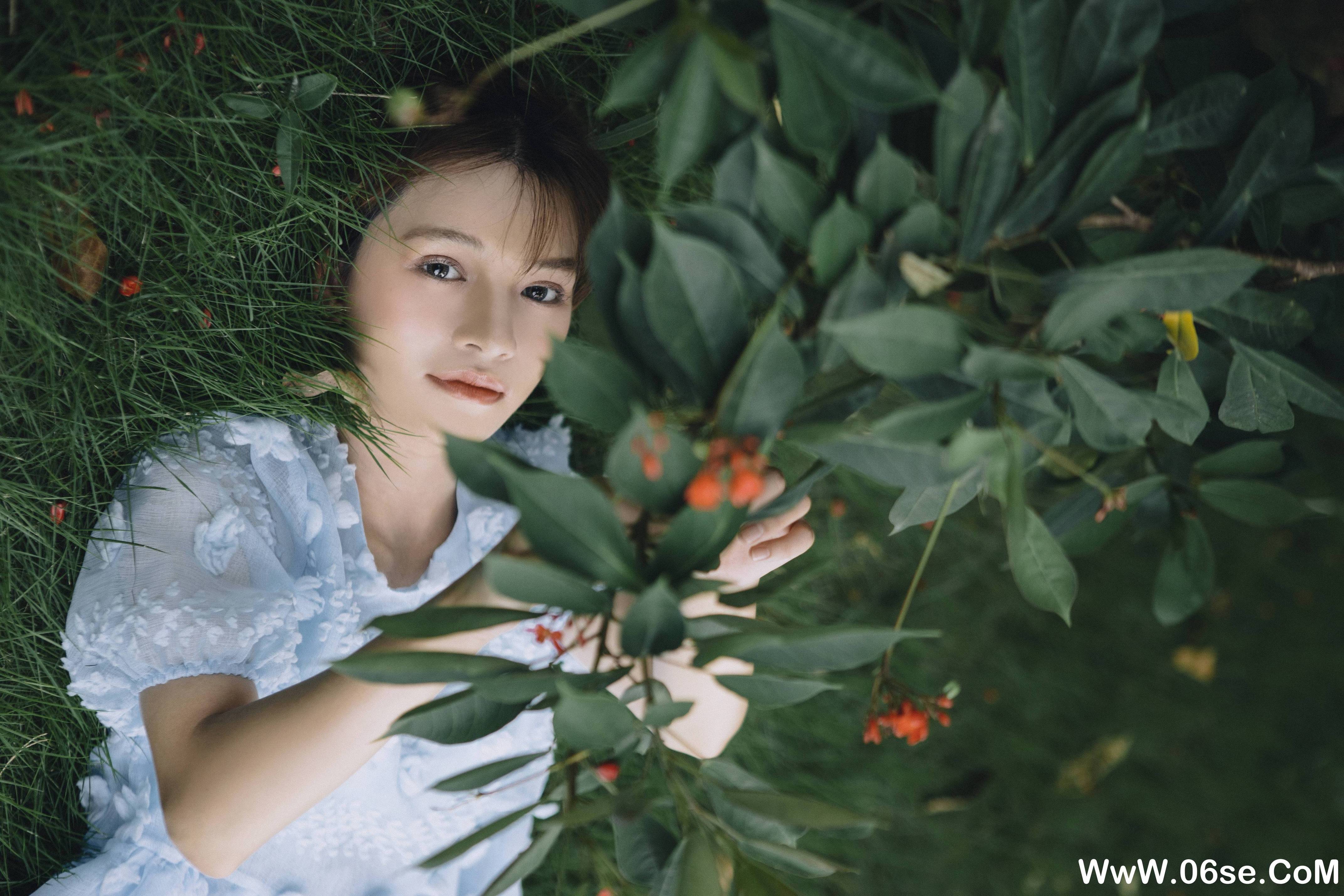 图片[22]-[YITUYU艺图语]2021.08.20 花都开好了 于斯[27P／522MB]-六色网