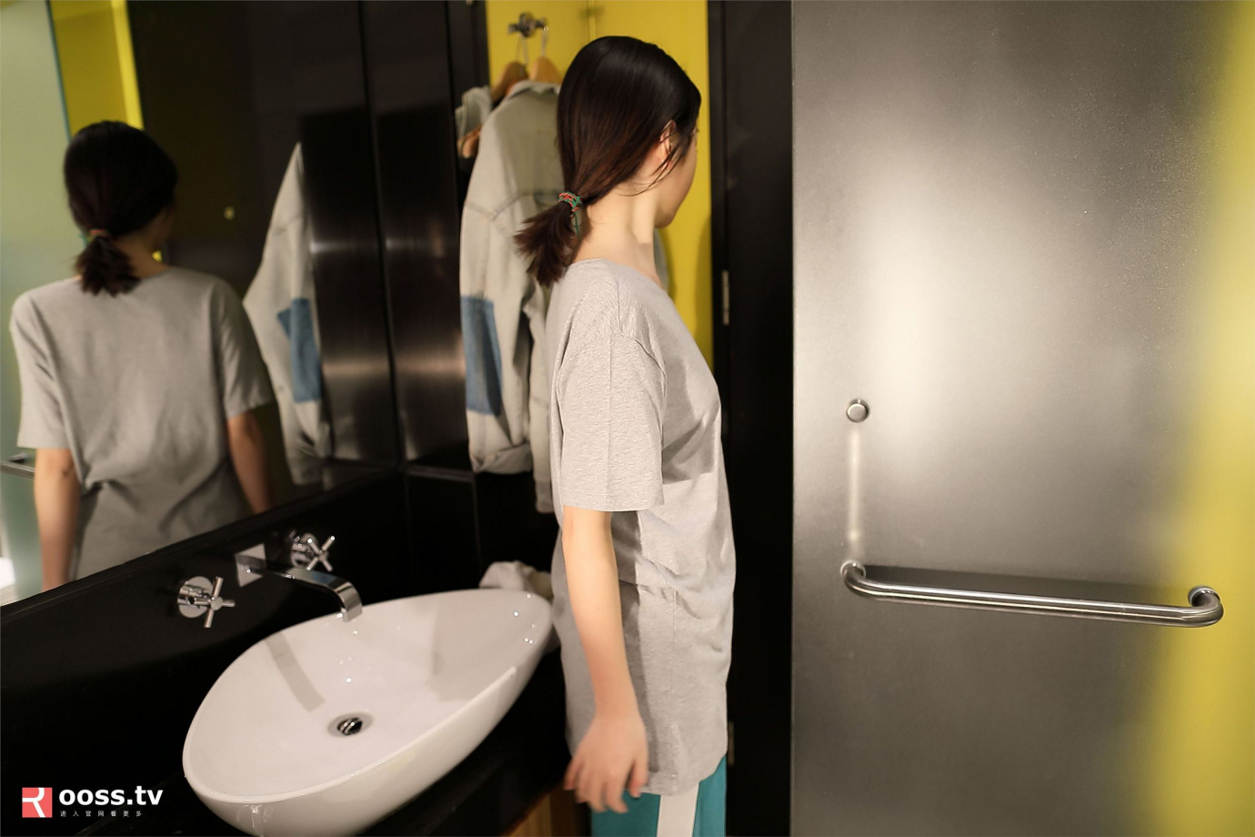 [Image: 10b7515a6dda1babeb31d.jpg]