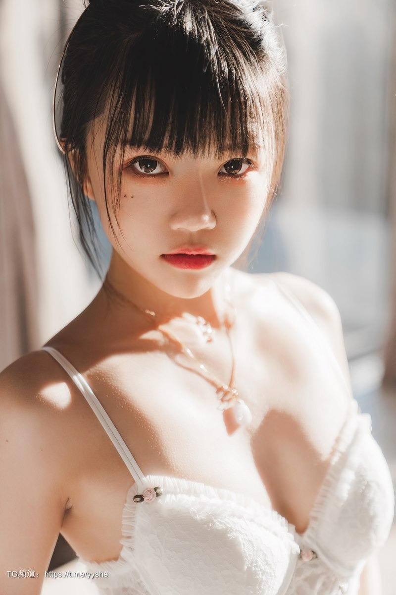 [Cos]桜桃喵 - 白纱糖[69P] 69