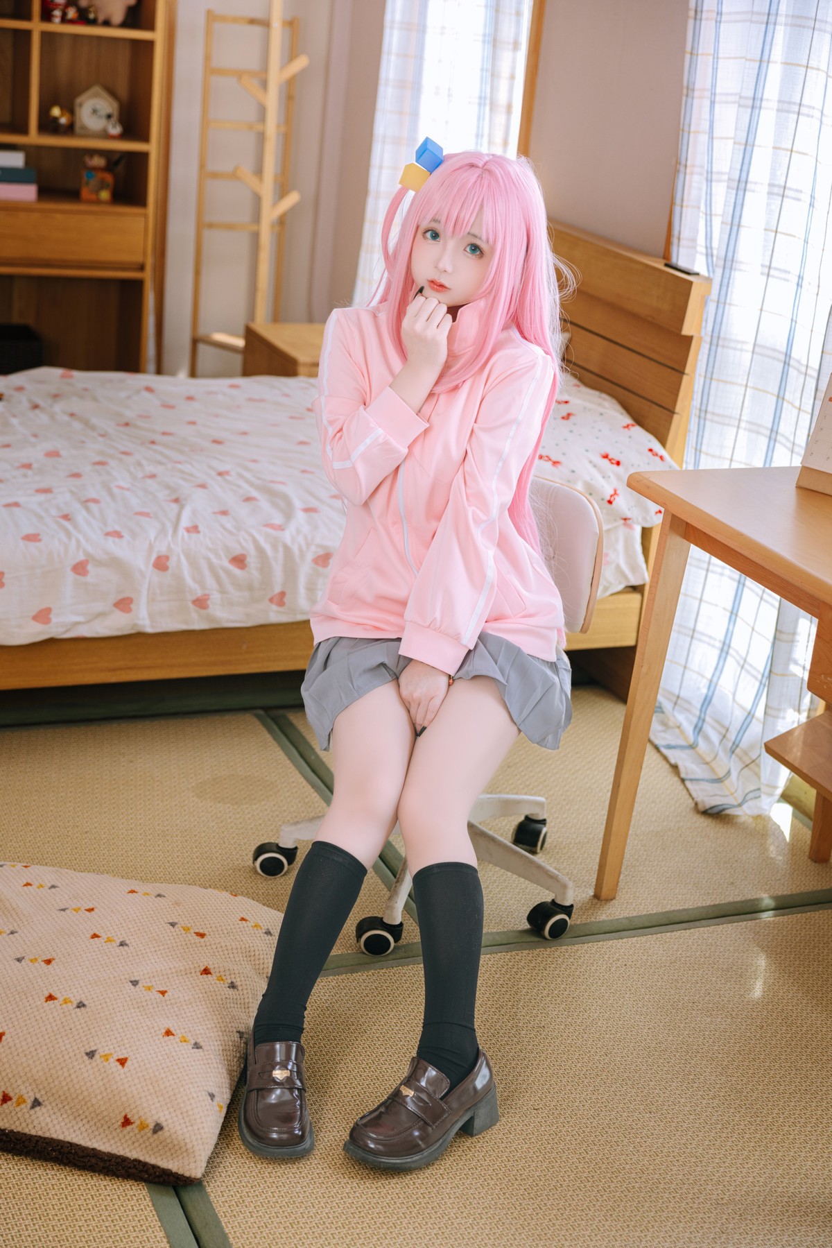 Cosplay 日奈娇 小孤独 3