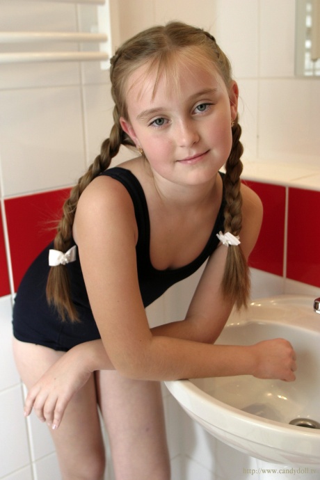 [Image: 119238331e79f8a61d1c6.jpg]
