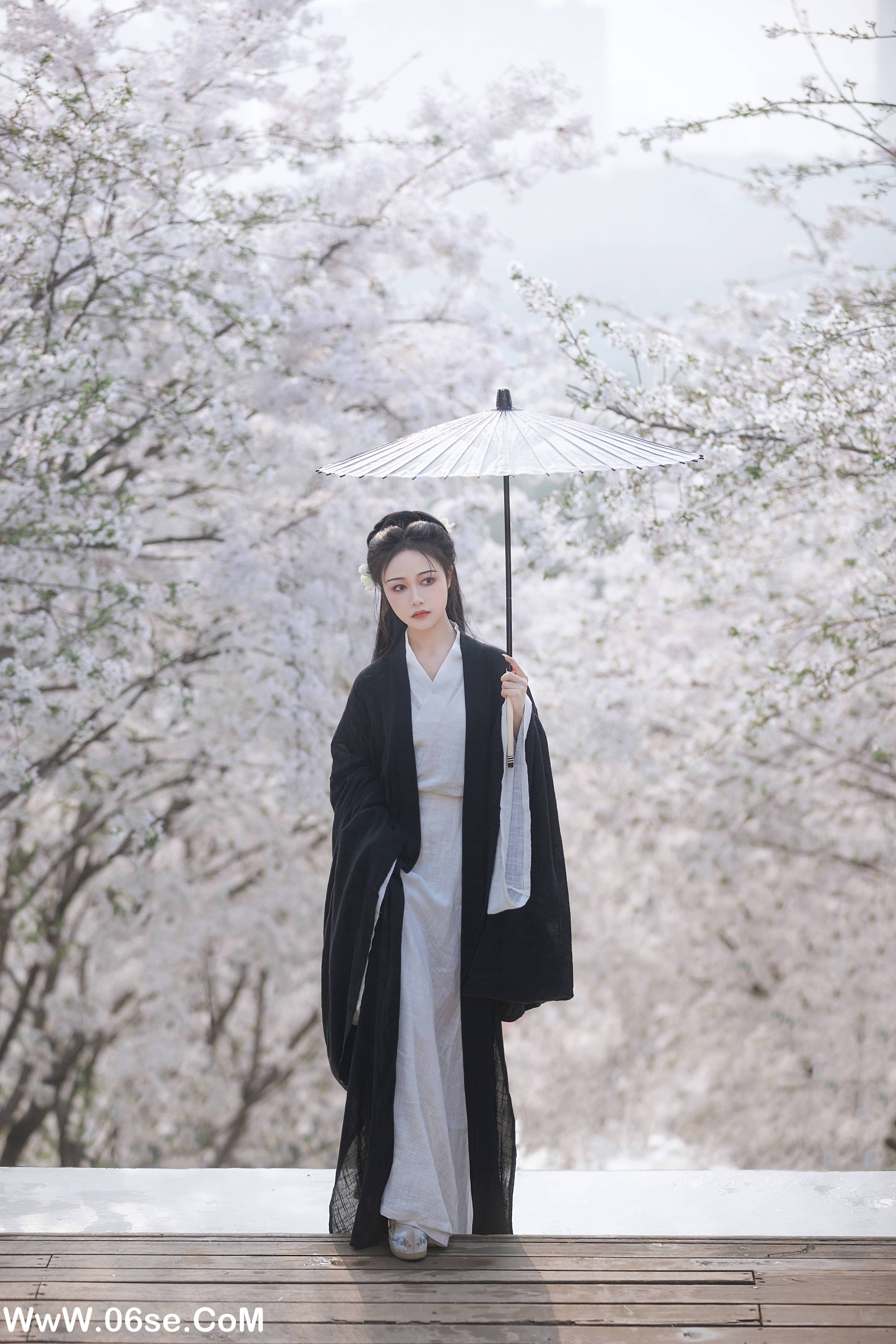 图片[3]-[YITUYU艺图语]2022.08.17 白樱 梨一依[24+1P／256MB]-六色网
