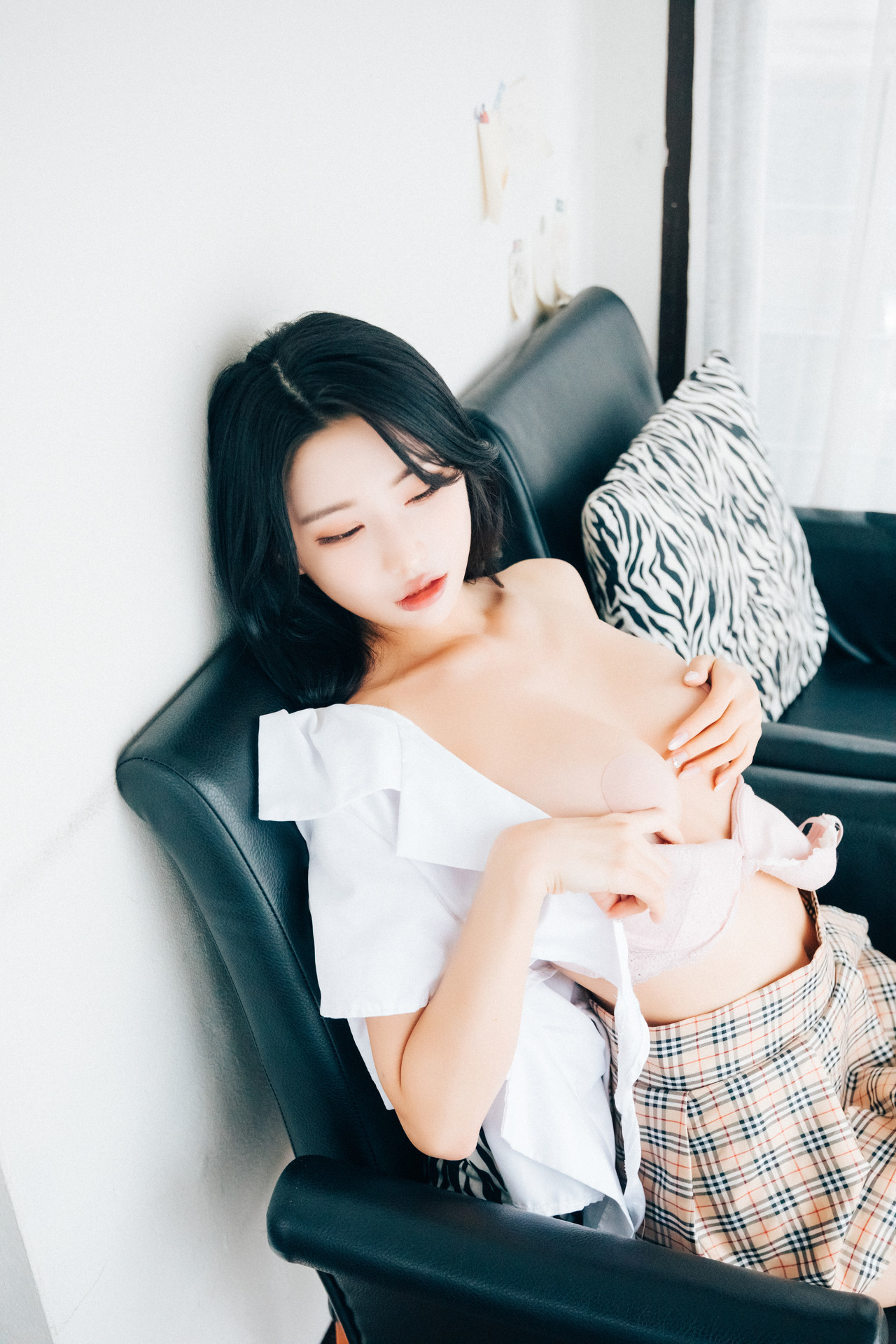 YeonYu 연유, [Loozy] First play (+S.Ver) Set.02 23