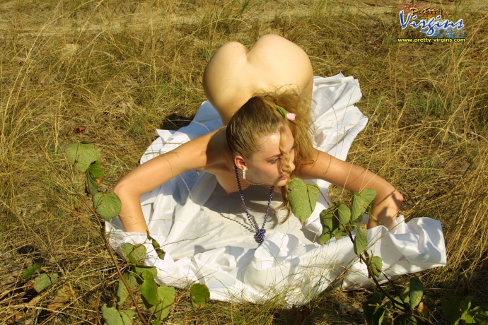 [Image: 11c373a719bbded63b47c.jpg]